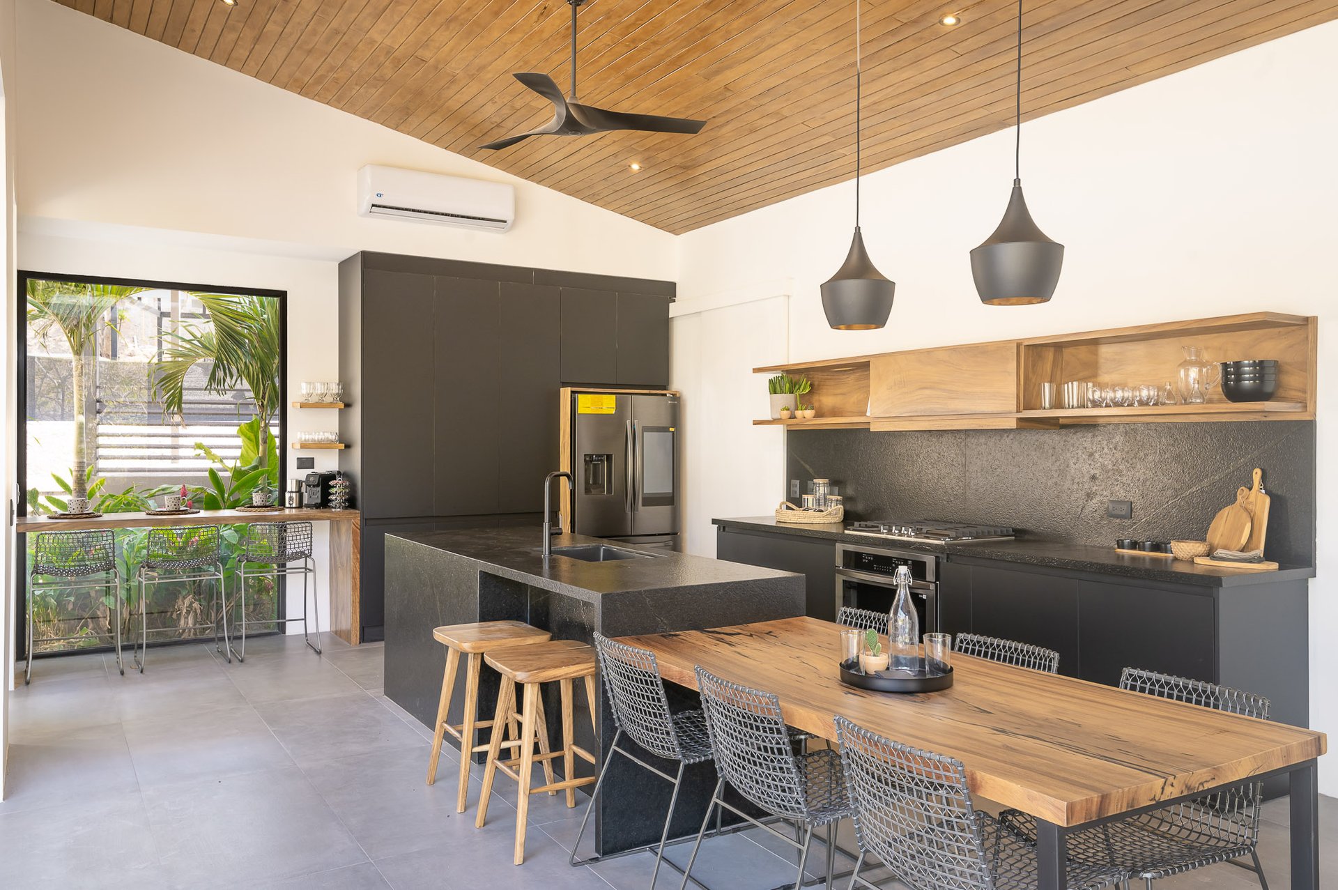 Casa Jungla | Contemporary 4-Bedroom Home with Private Pool in Las Ventanas, Playa Grande