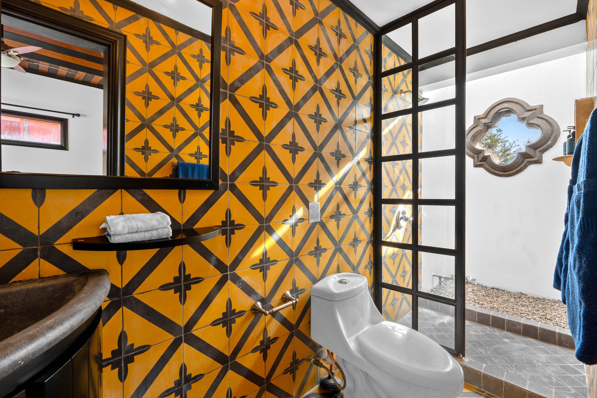 Villa Cerca del Mar 5 | Beach House in Highly Coveted and Intimate Development in Tamarindo/Langosta
