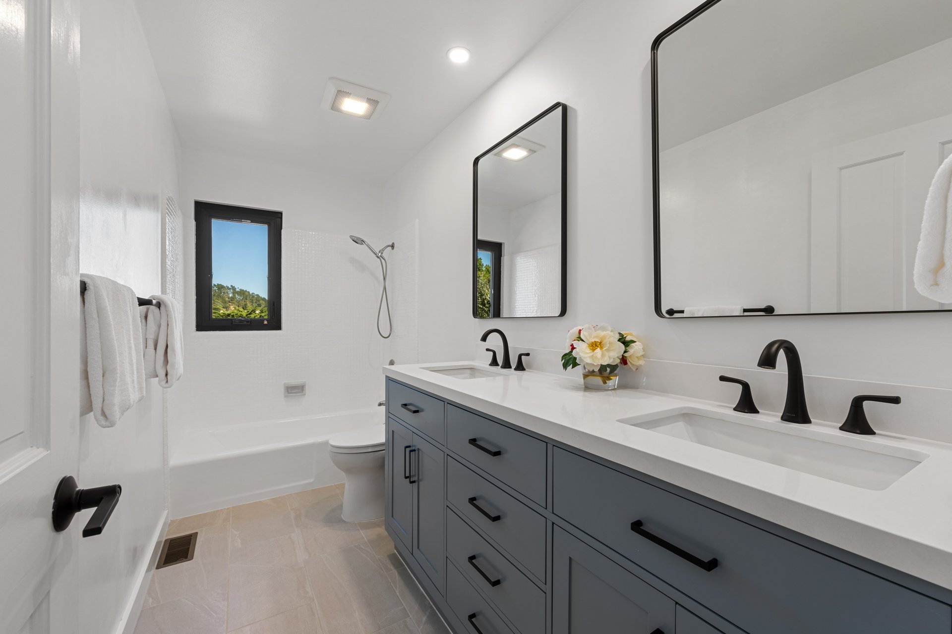 Stylish View Home on a Cul-De-Sac