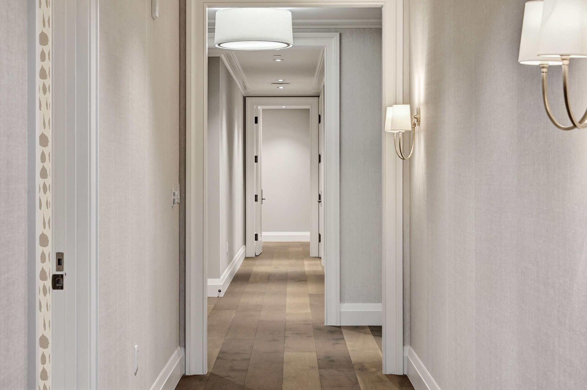 200 Congress Ave #44J