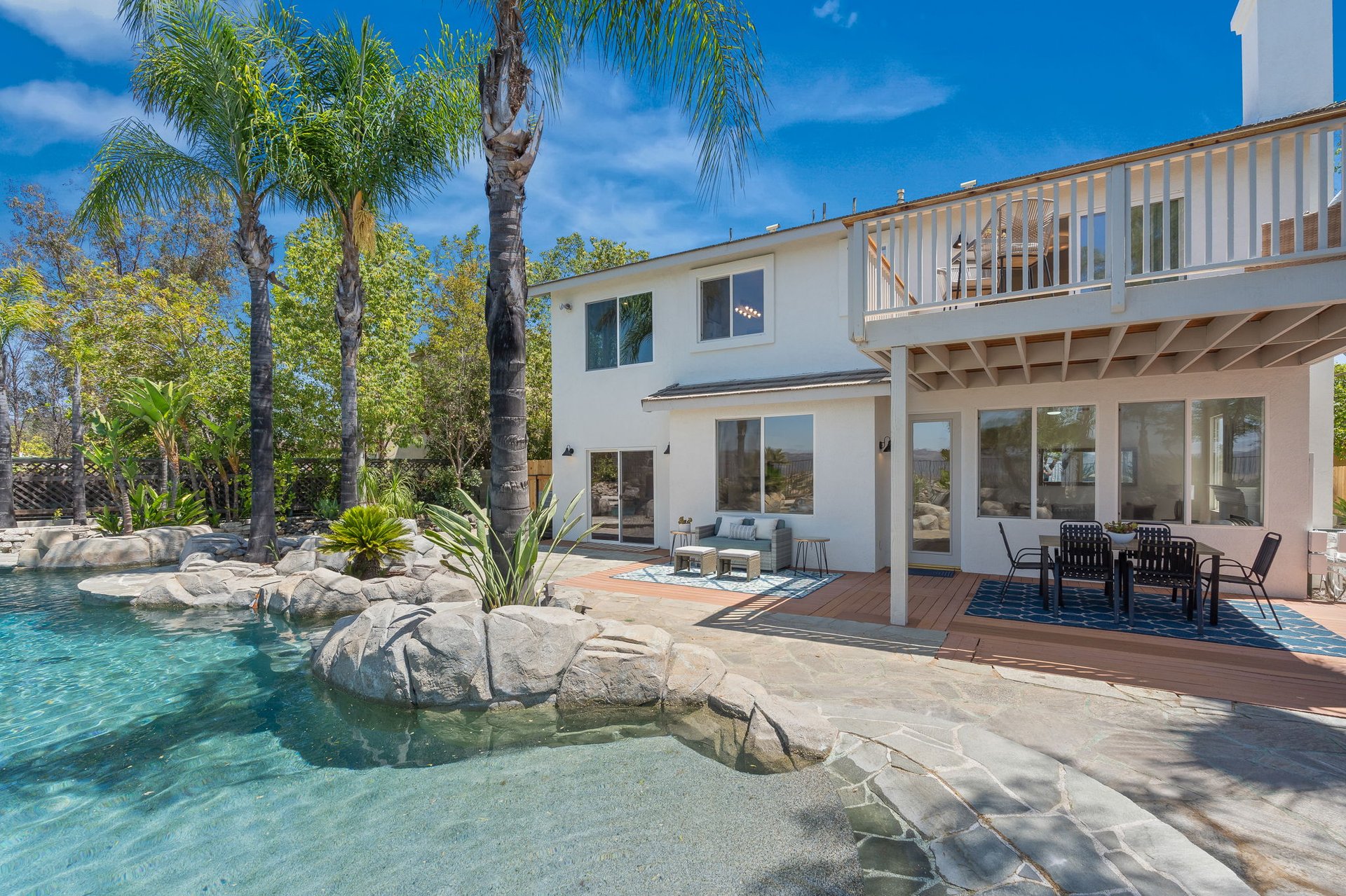 39912 Hillsboro Cir