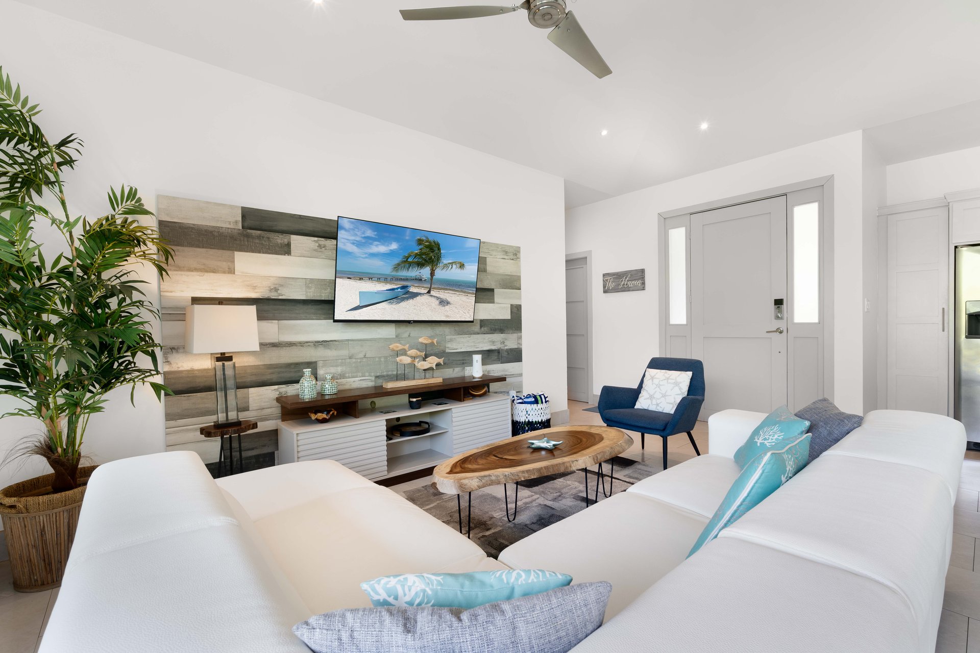 The Haven | Spacious Home + Private Casita in Gated Mar Vista Community
