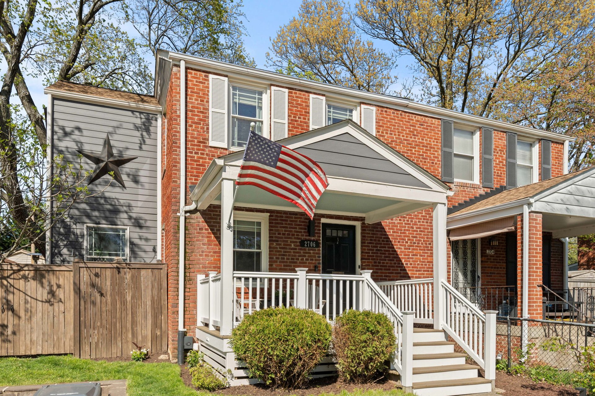 Crown Jewel of Jefferson Manor - 1/2 mile to Metro
