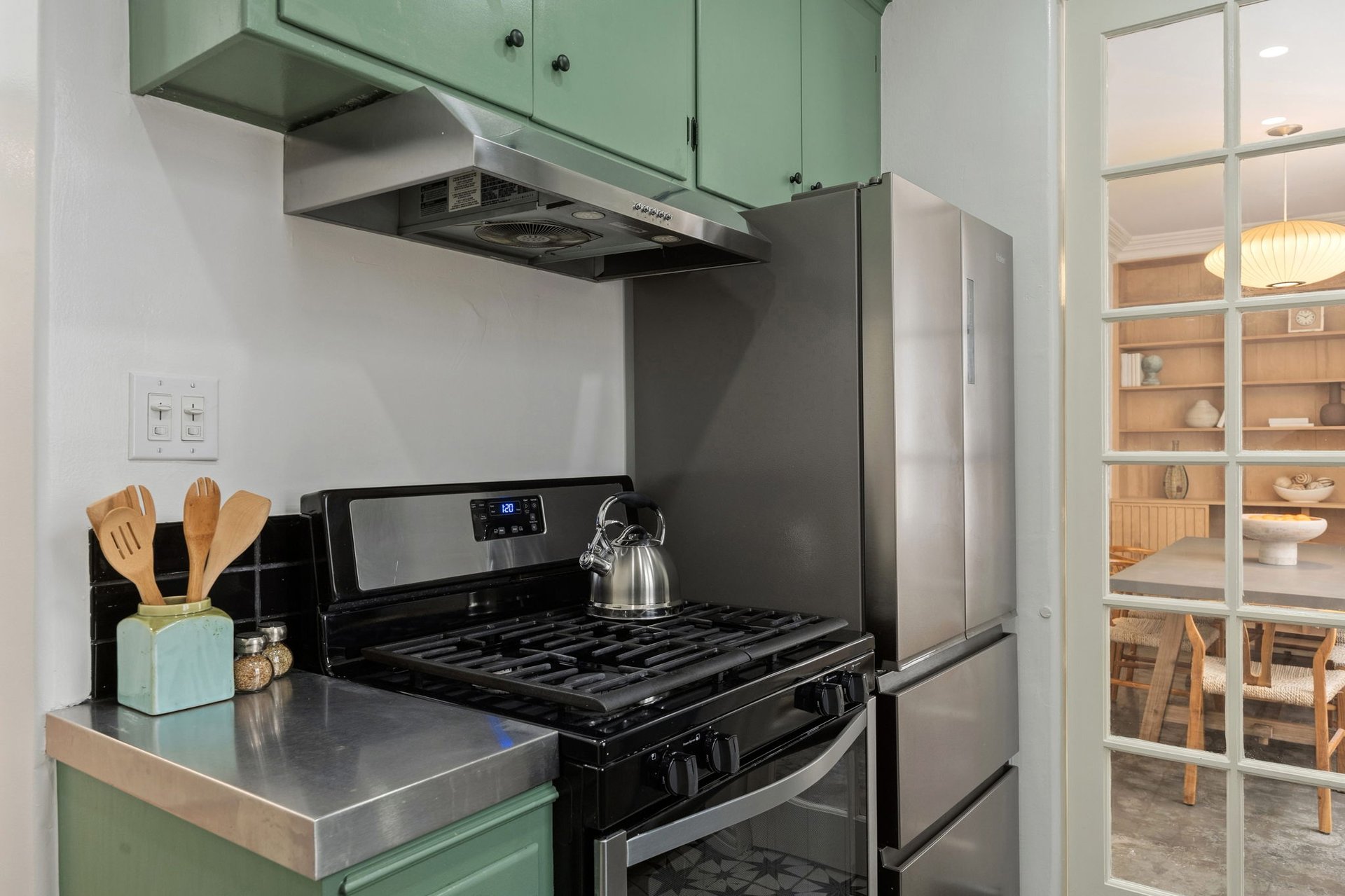 1345 N Hayworth Ave Unit: 2, West Hollywood 