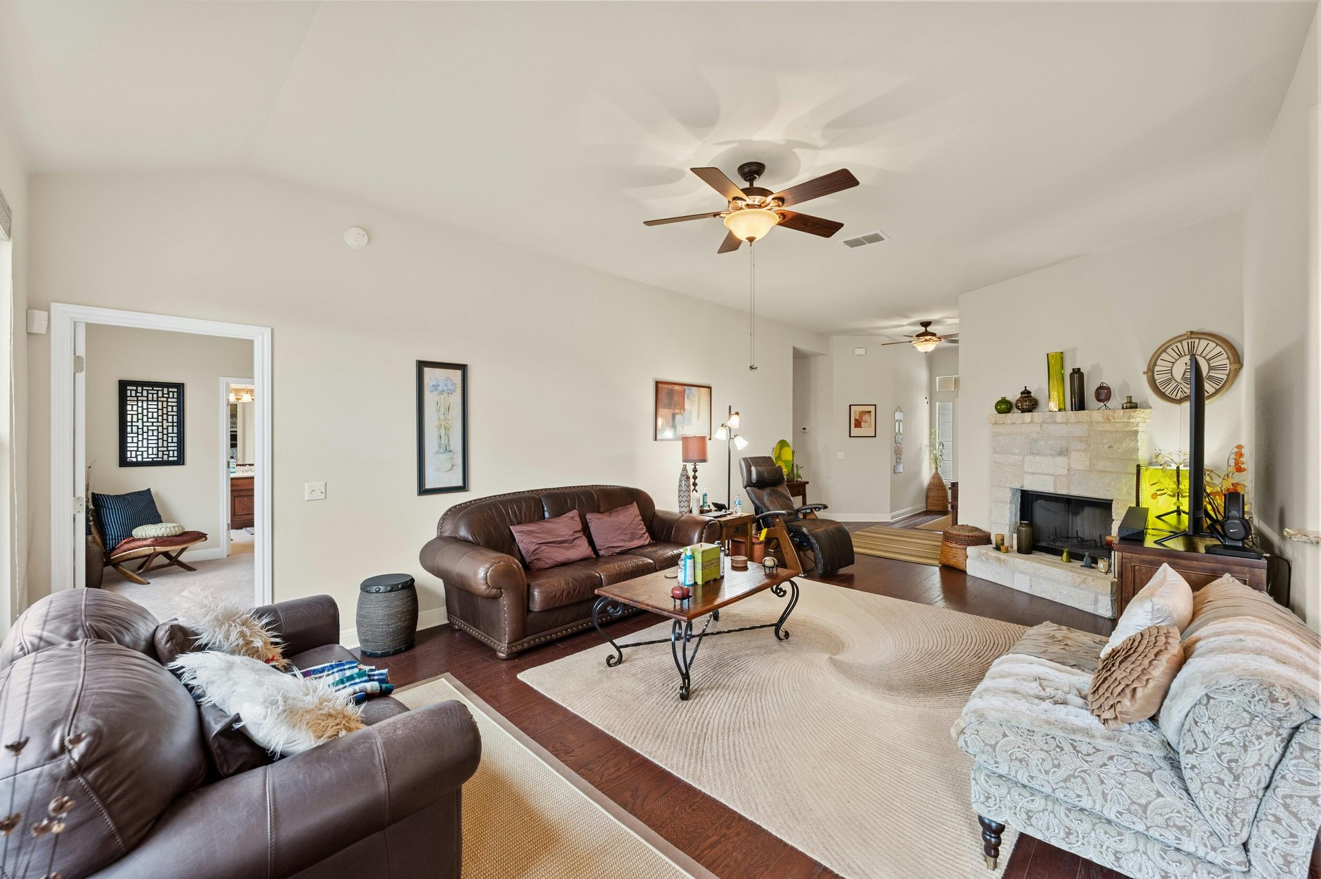 10007 Longhorn Skyway