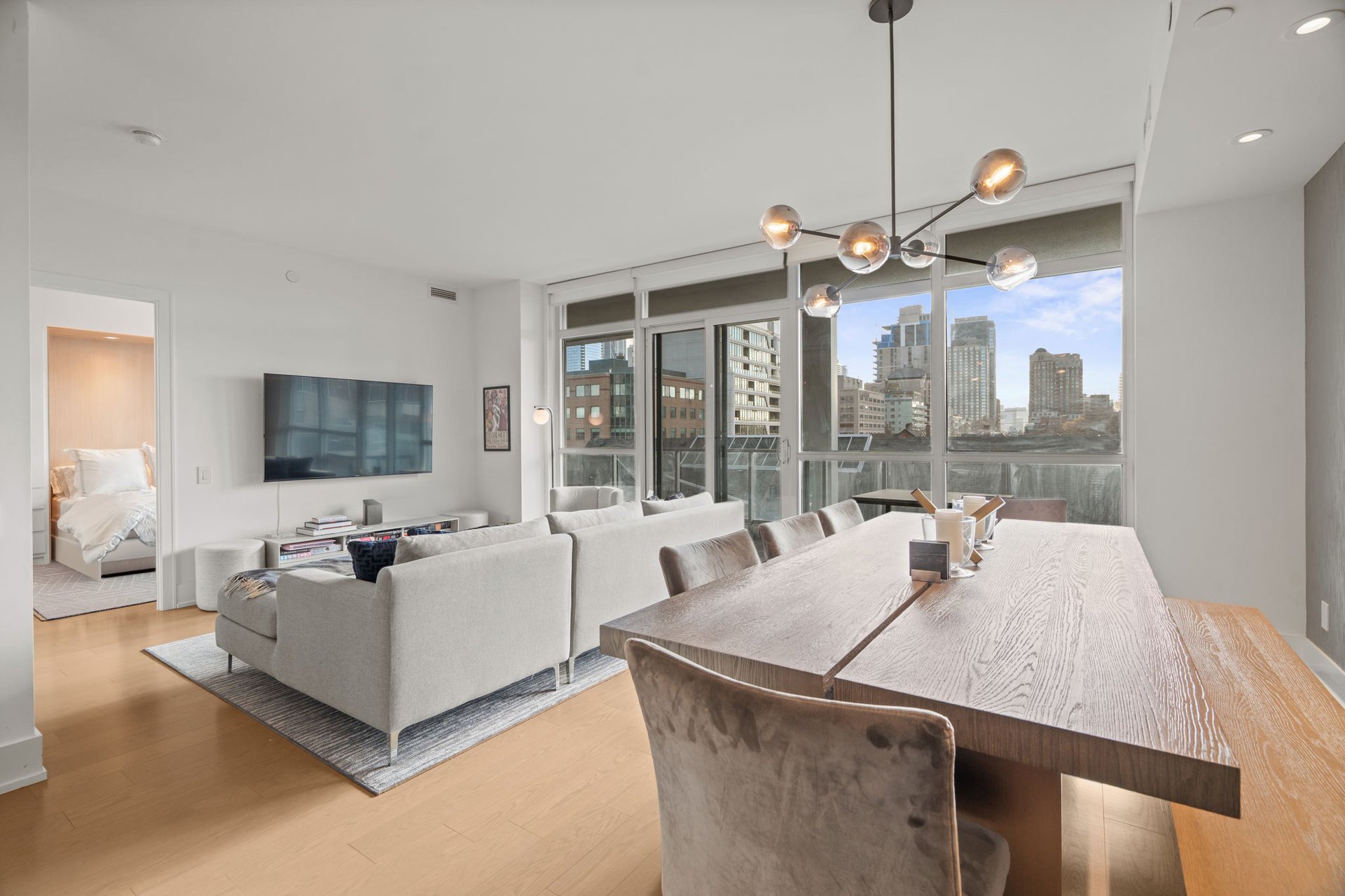 SOLD: Stunning And Chic