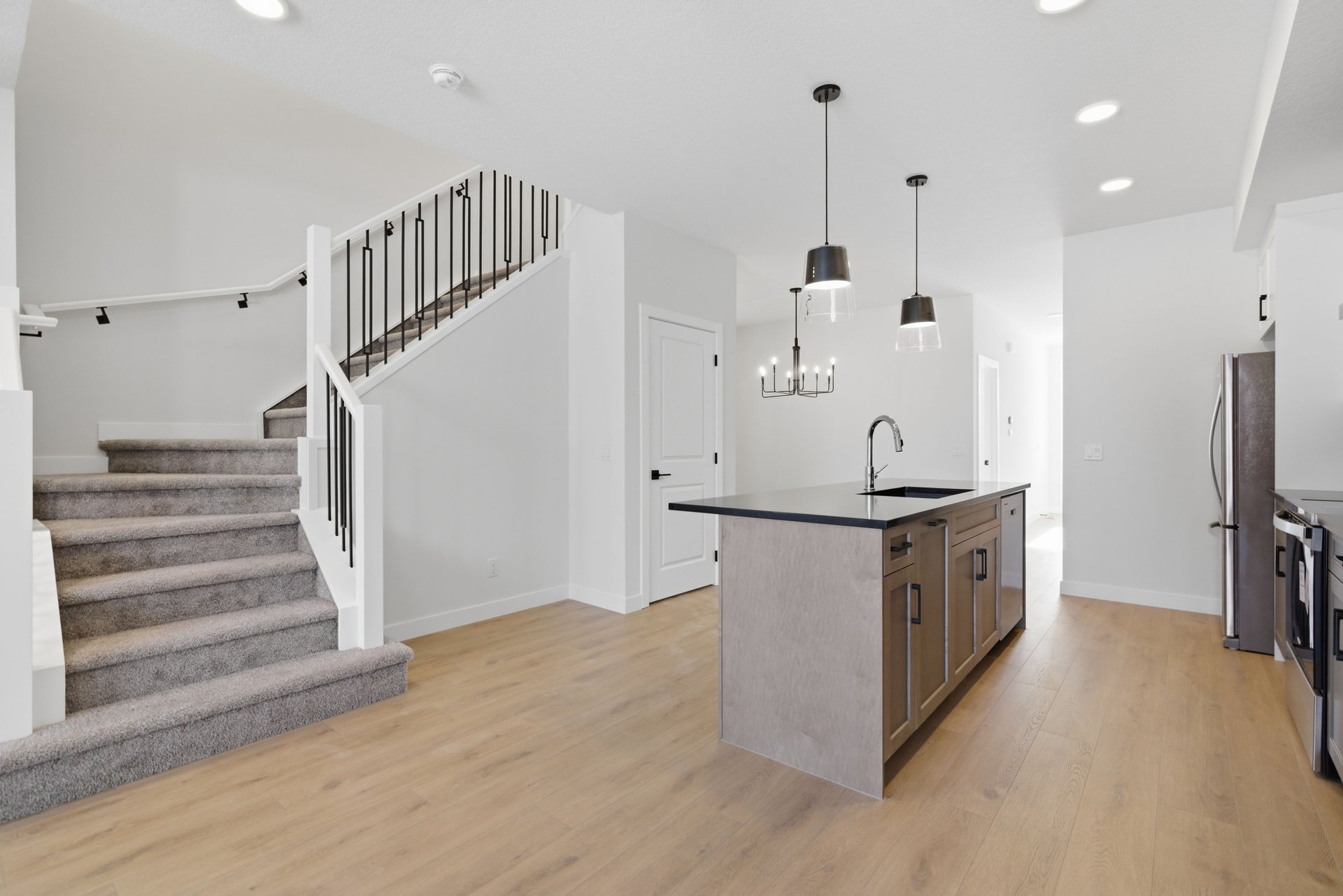 35 Belvedere Crescent SE