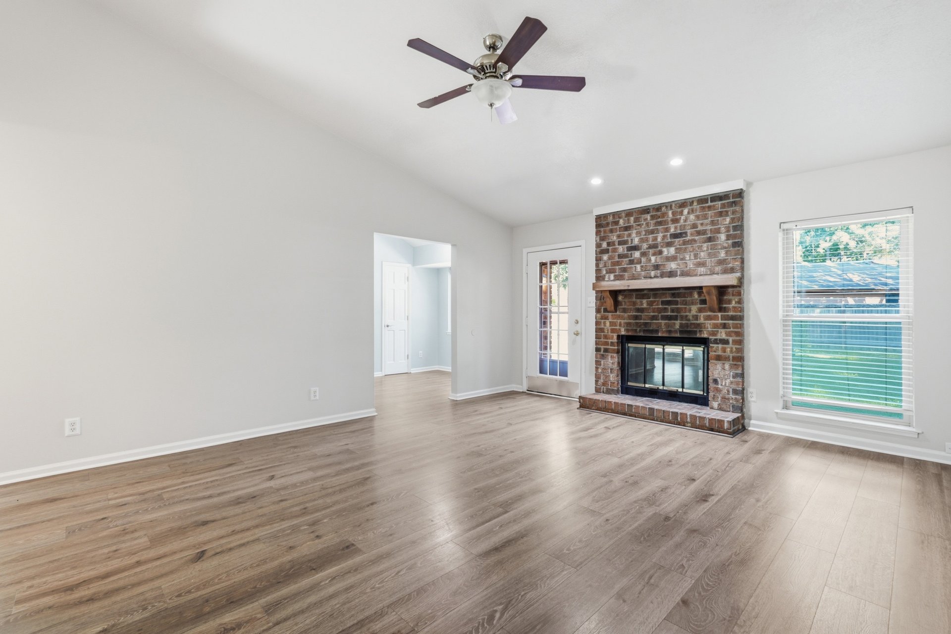 6 Bristlecone Court 