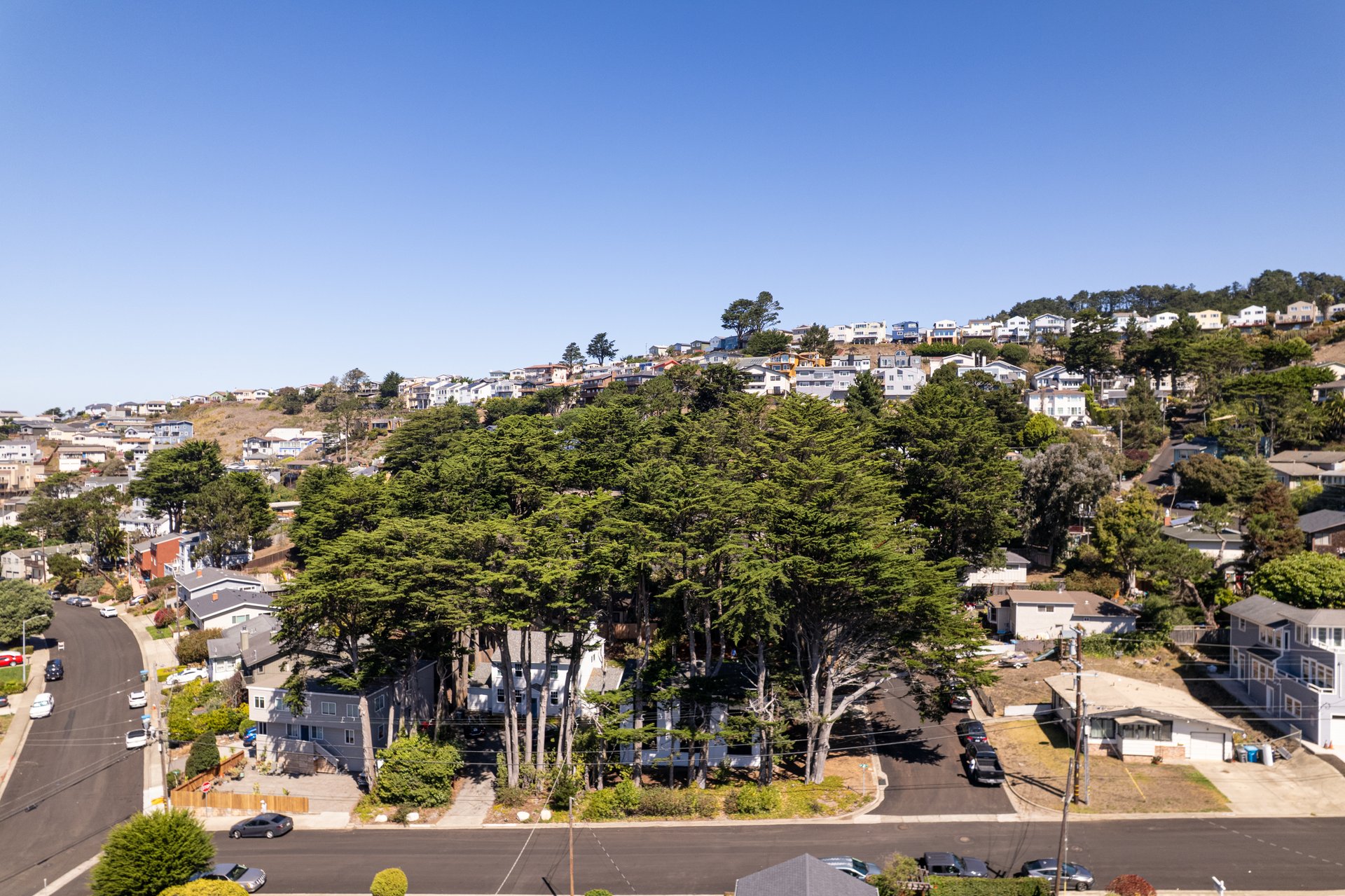 207 Beverly Pl