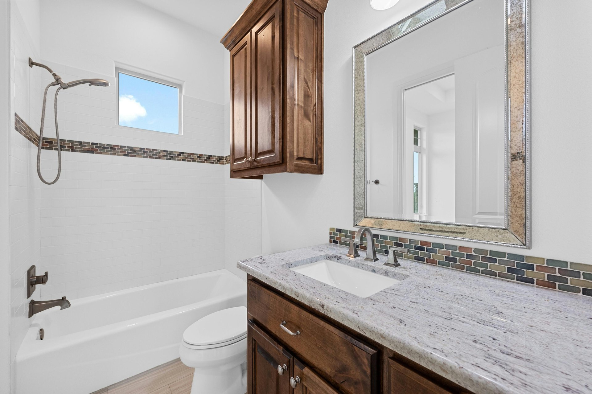 8024 Carlton Ridge