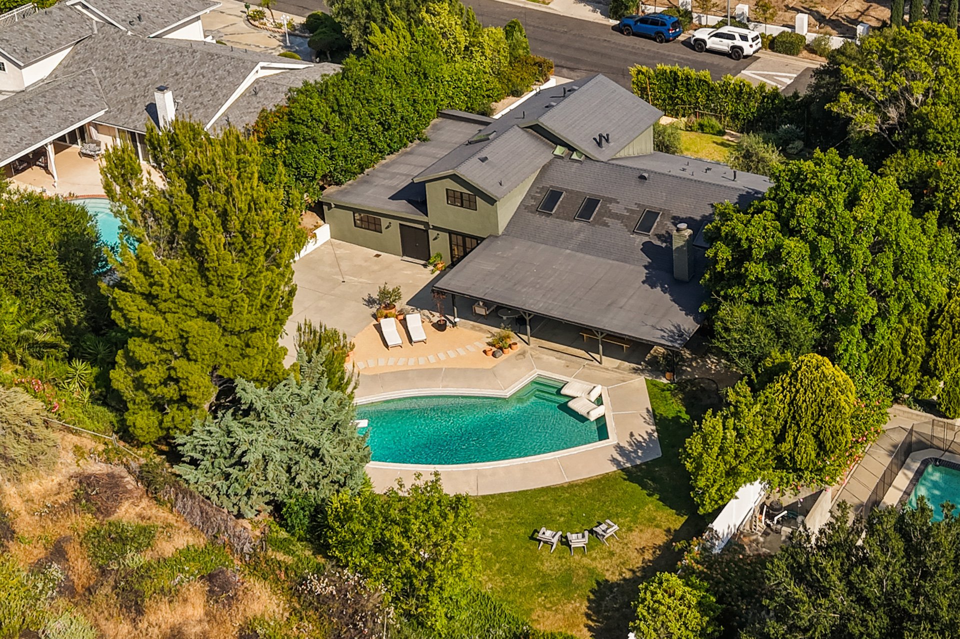 16727 Pineridge Drive