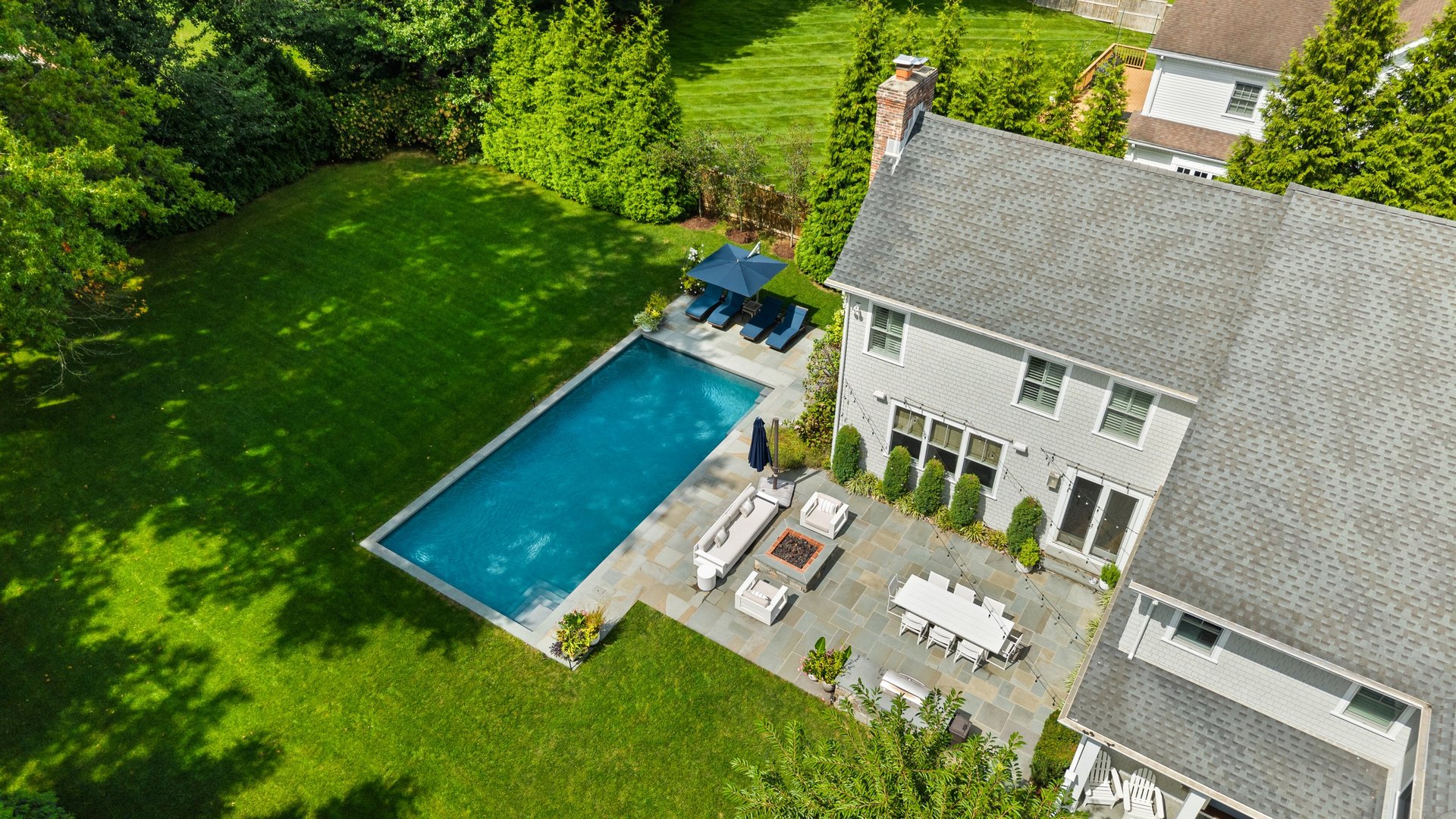 2 Brook Lane, Westport