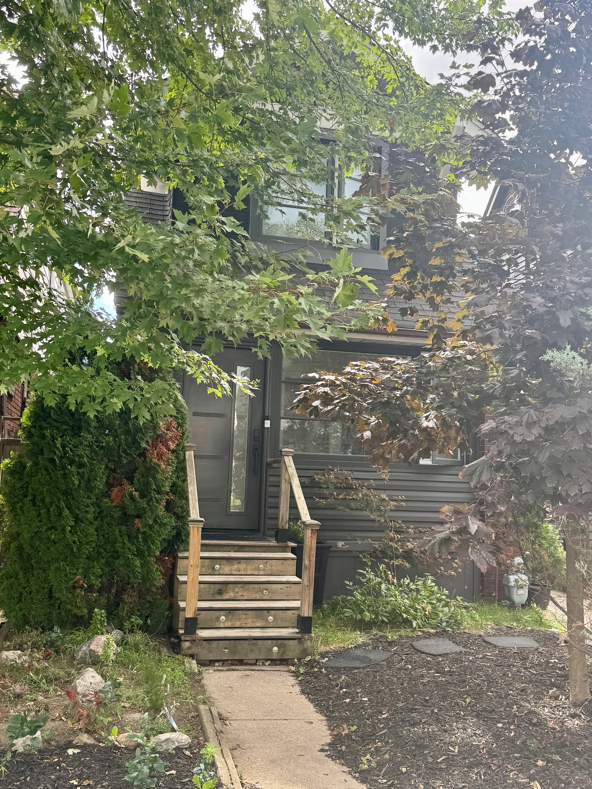 437 Mortimer Avenue