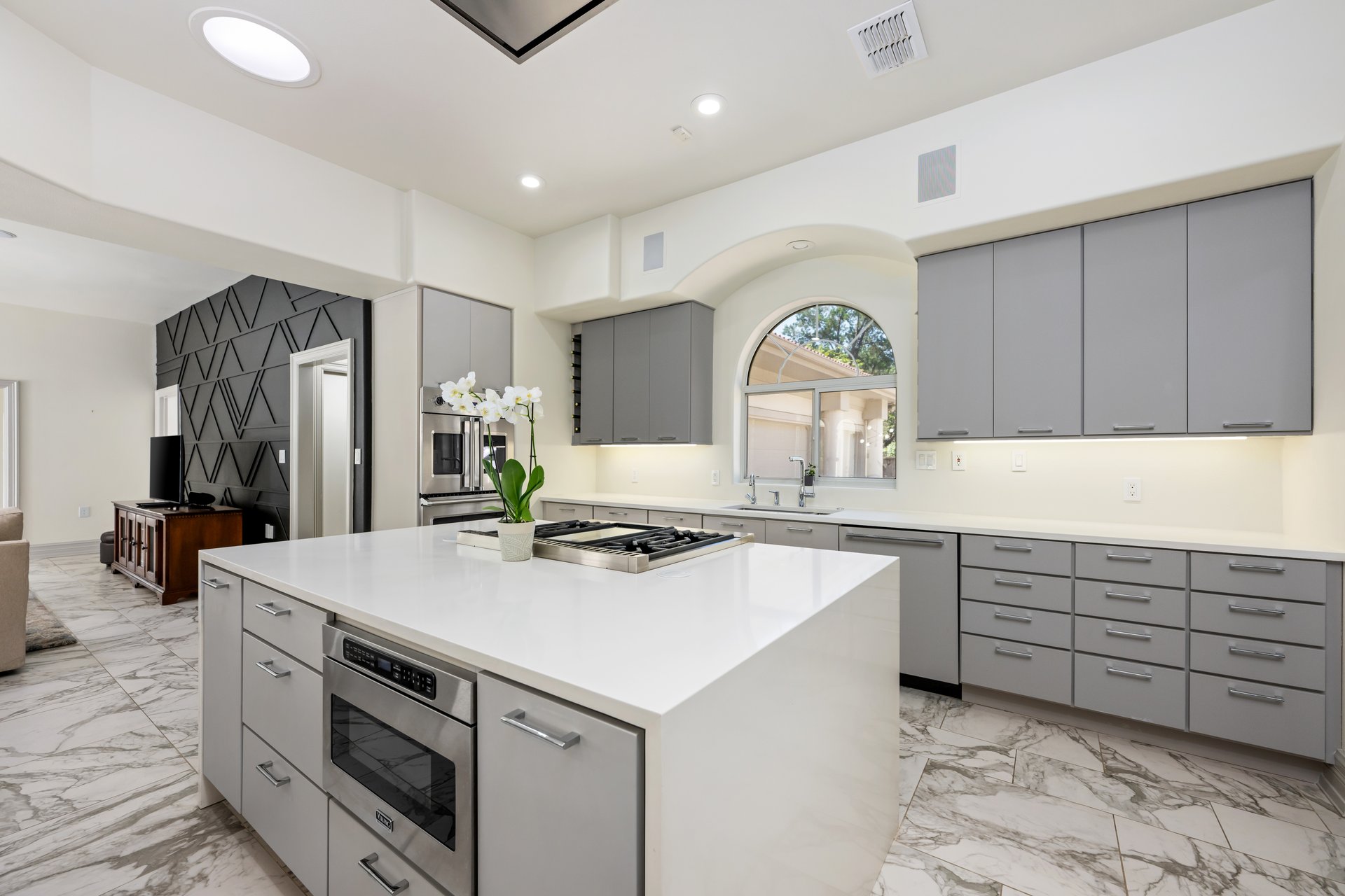 5901 Inter Council Cove