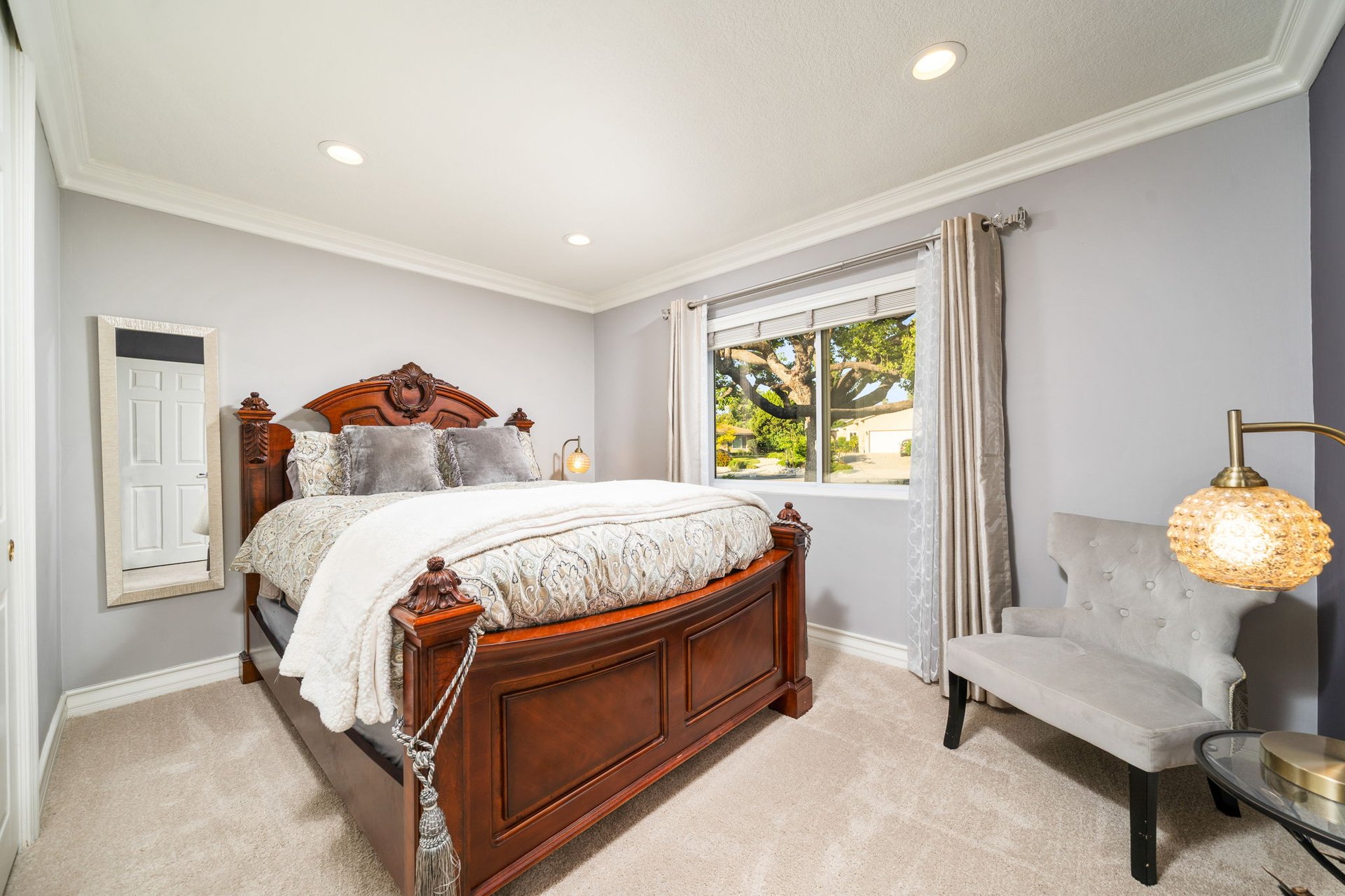 2309 Perry Court