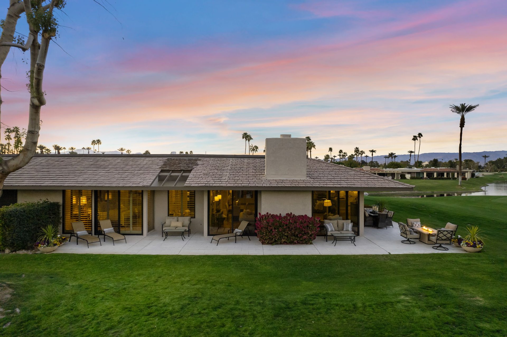 5 Radcliff Court
