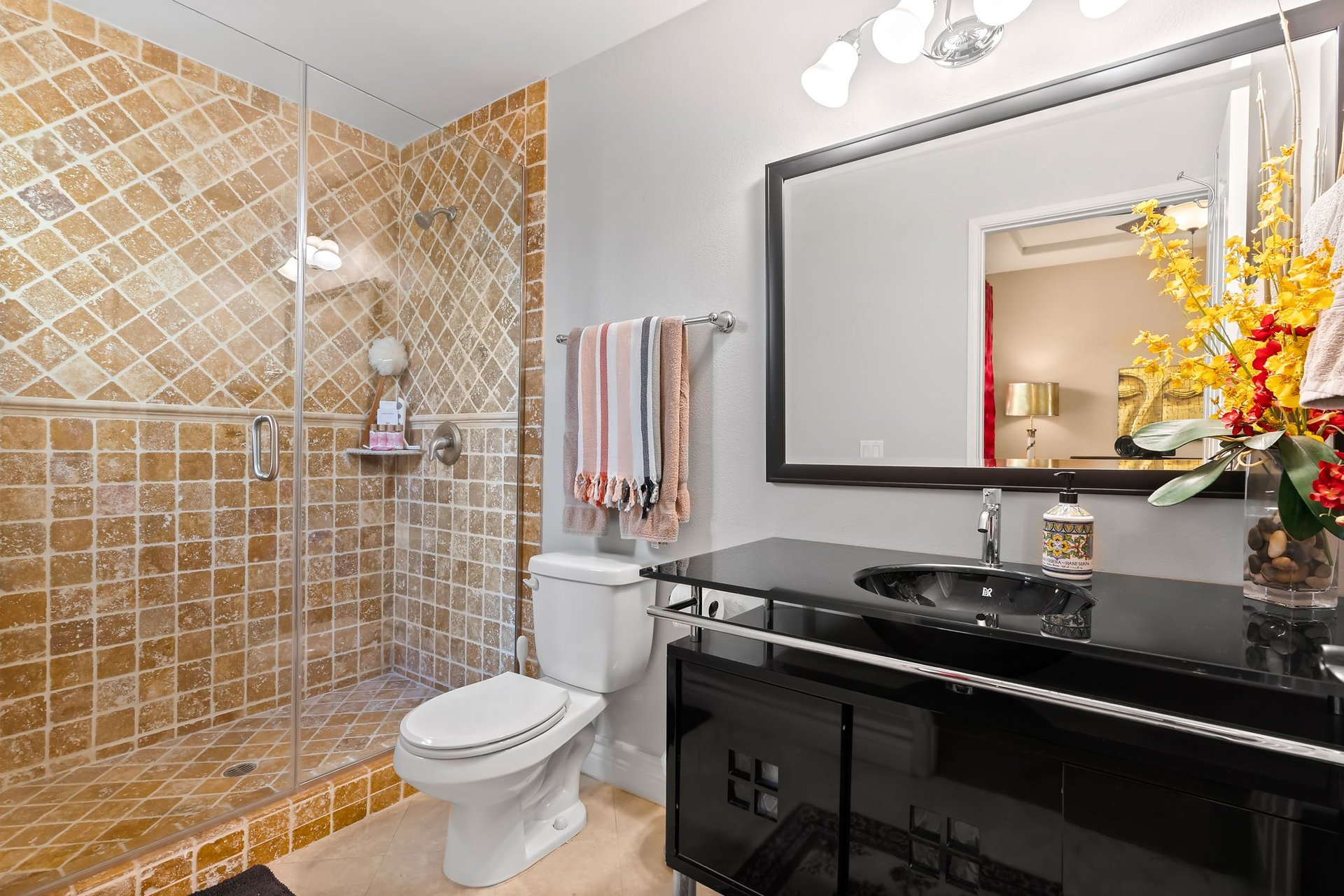 4128 Whitsett Ave Unit 108