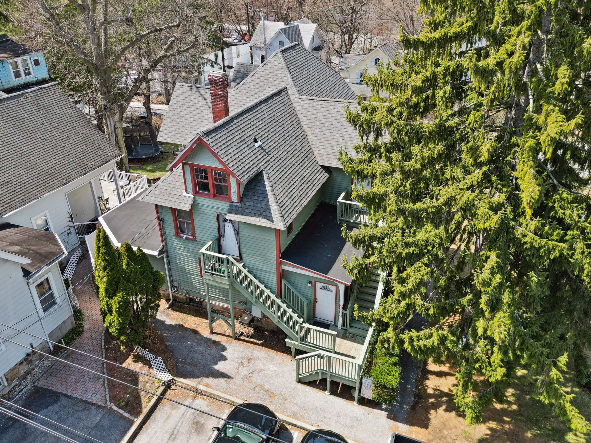 101 N Moger Avenue