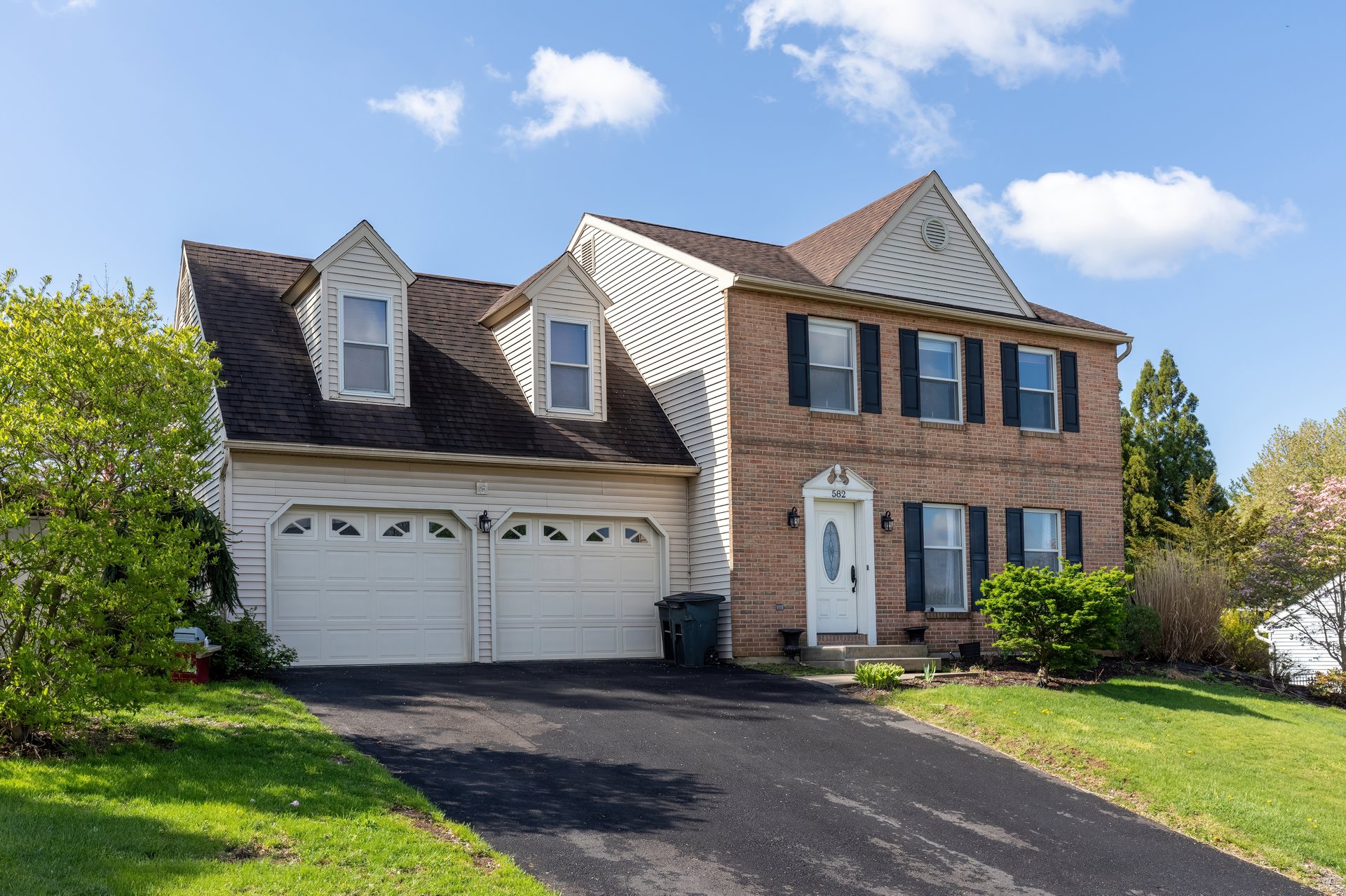 582 Coventry Court