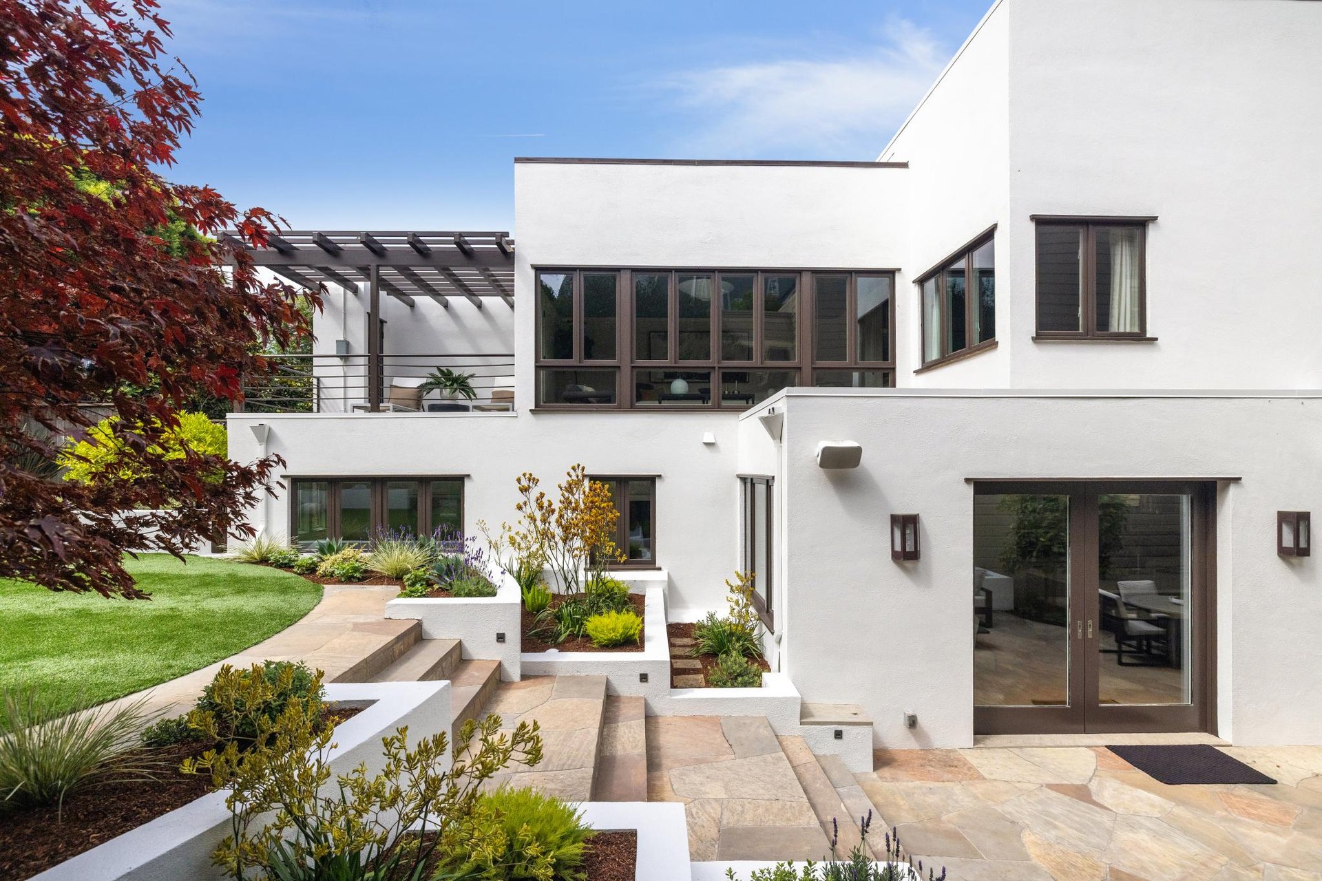 3445 Washington
