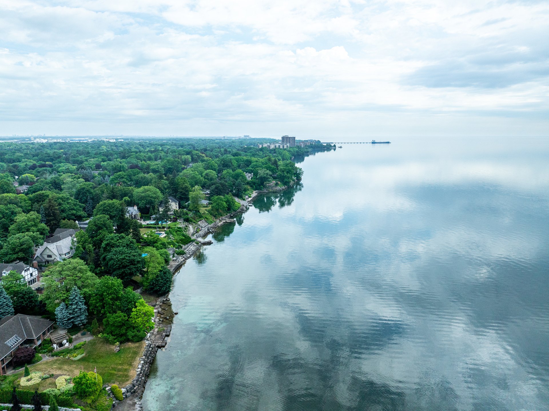4312 Lakeshore Road, Burlington