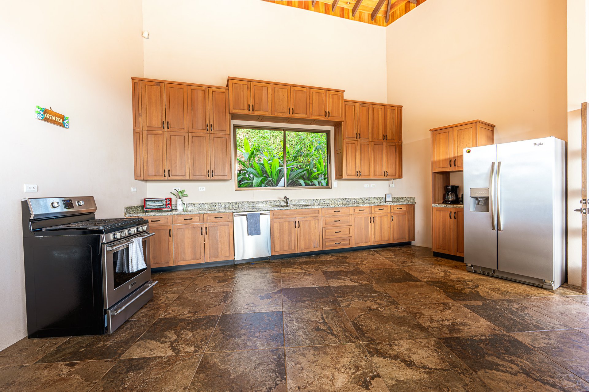 Sunset Ocean View Home on 2.6 Acres Platanillo