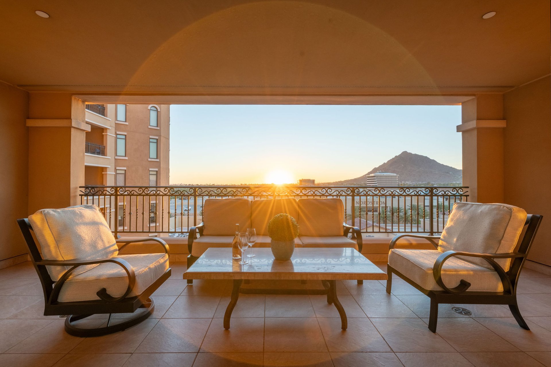 7181 E CAMELBACK Road 907