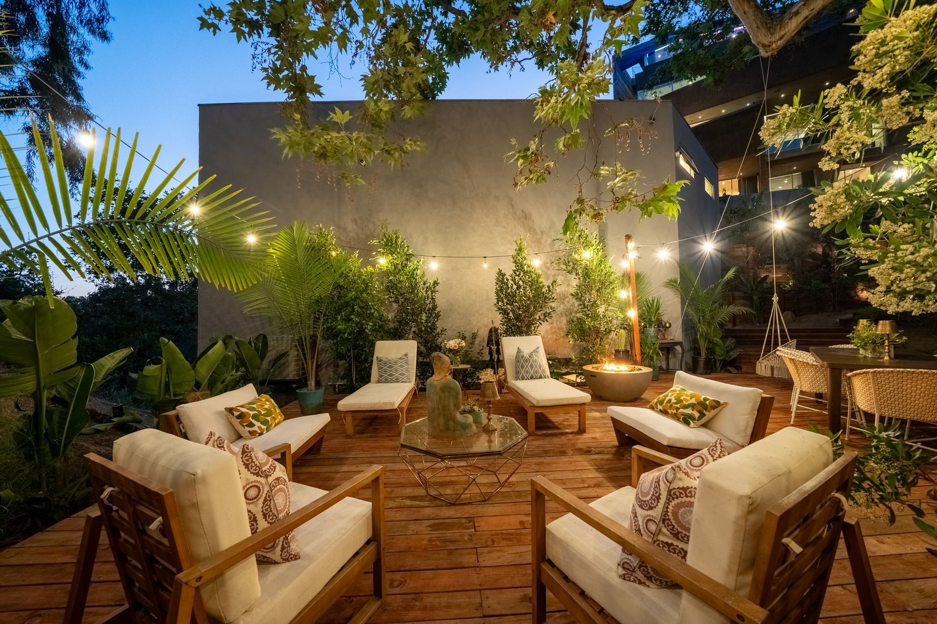 Hollywood Grotto