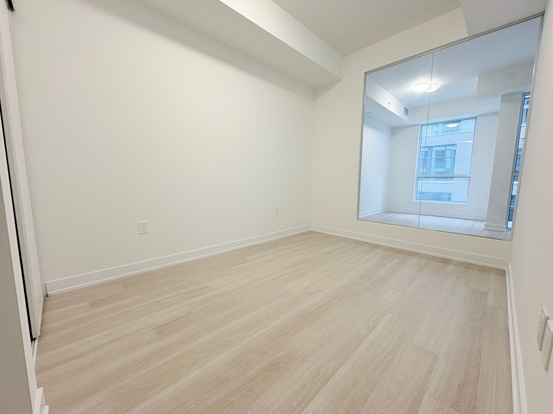 15 Richardson Street 428