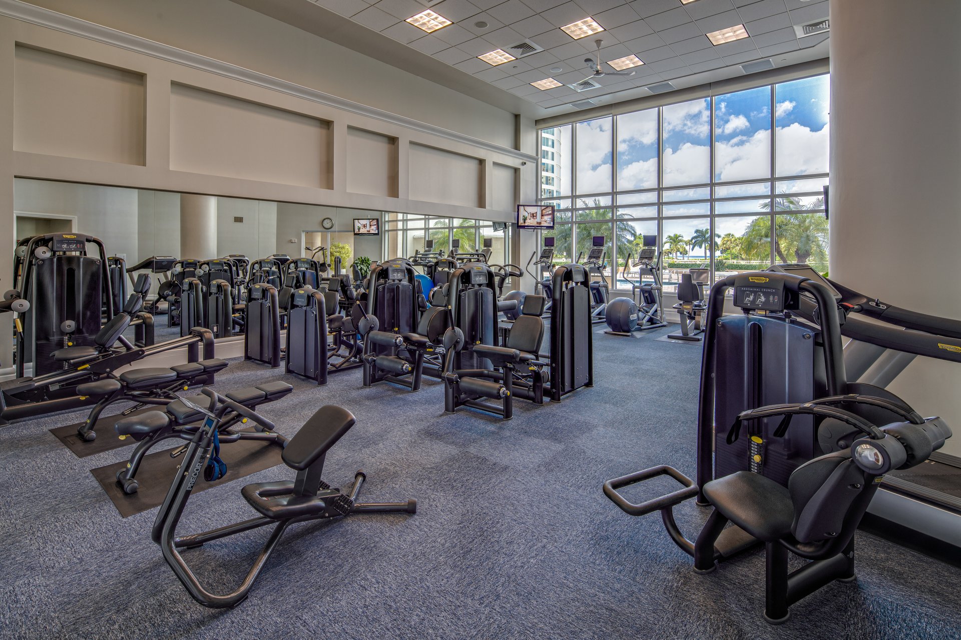 4151 Gulf Shore BLVD N # 1505