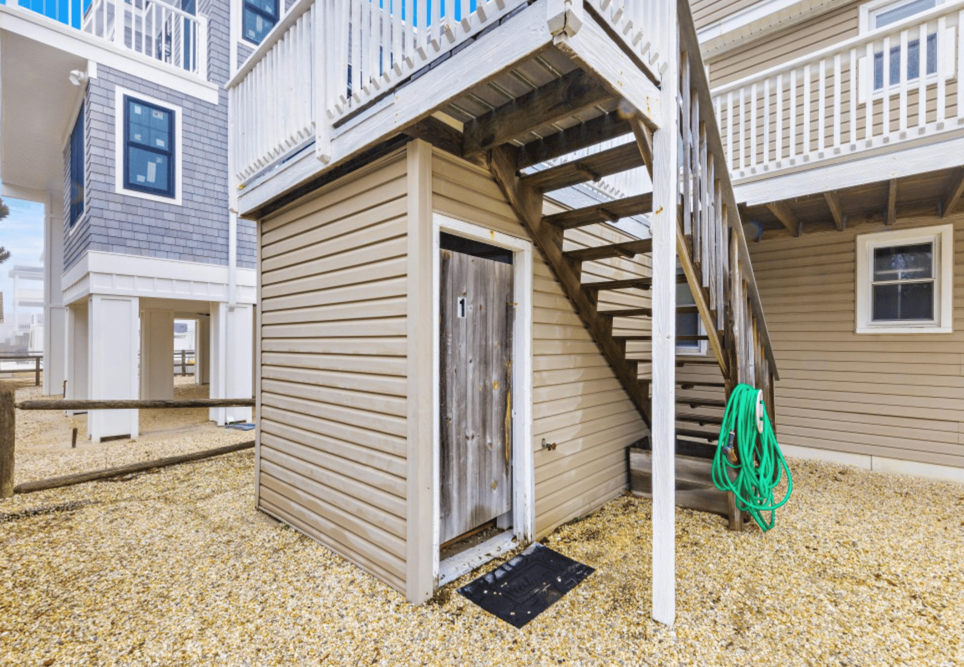 18 E Dupont Ave, Brant Beach (Ground Floor) 