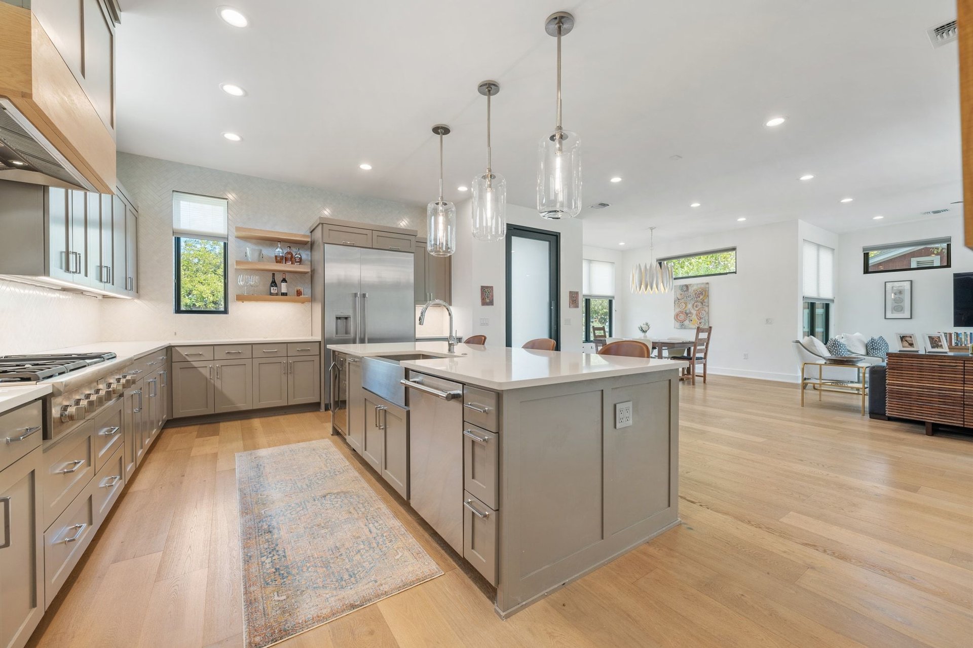 2019 Brentwood Street