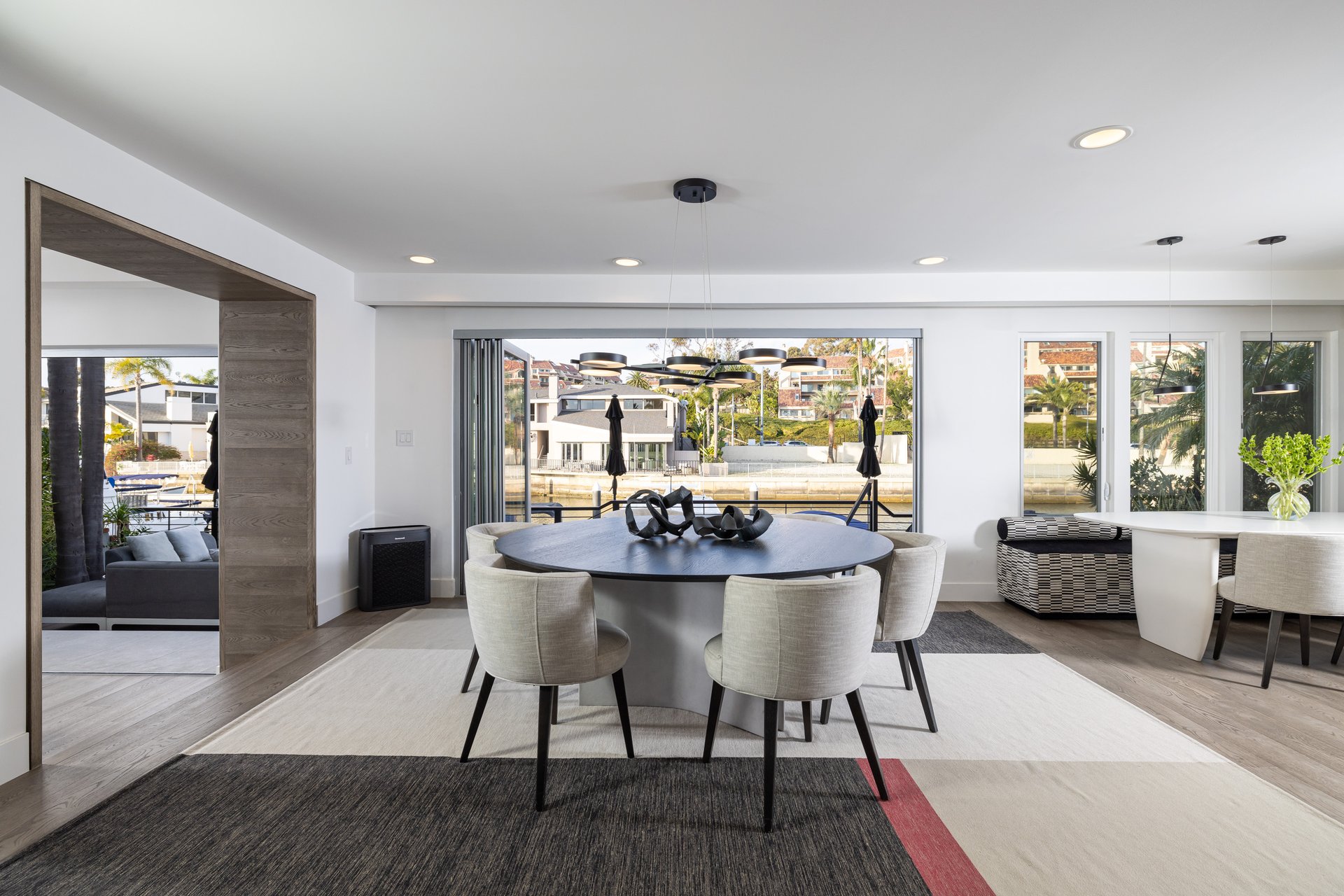 748 Harbor Island Drive