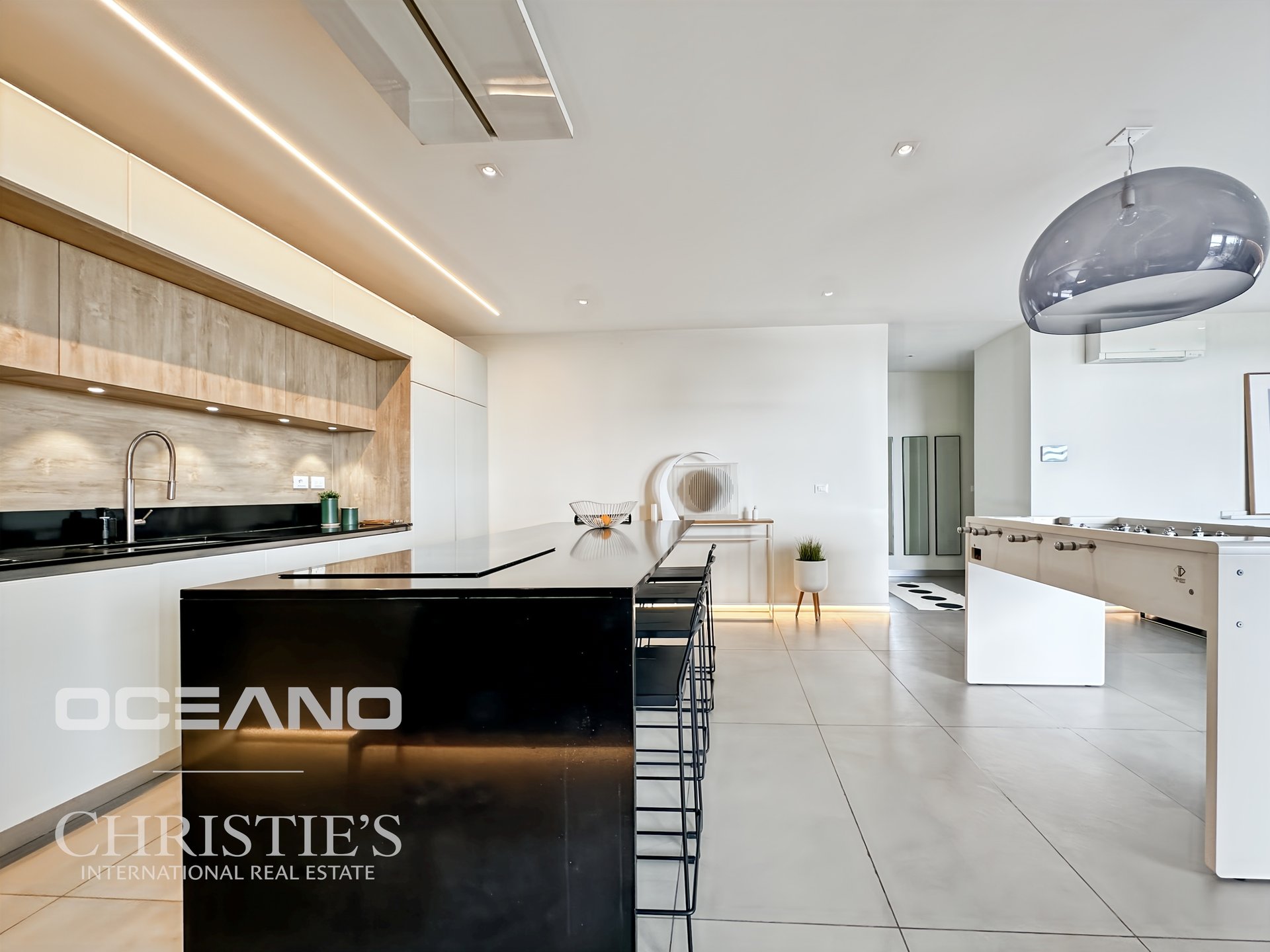 Huma Residence — 3-Bedroom Apartment in Maho