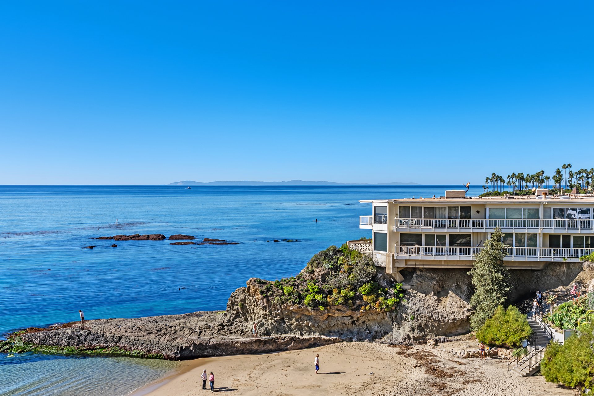 631 Cliff Dr.