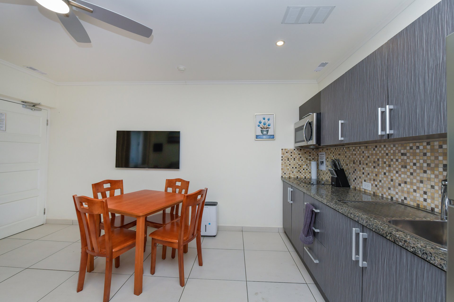 Arena Condominiums Units 4 & 4A 
