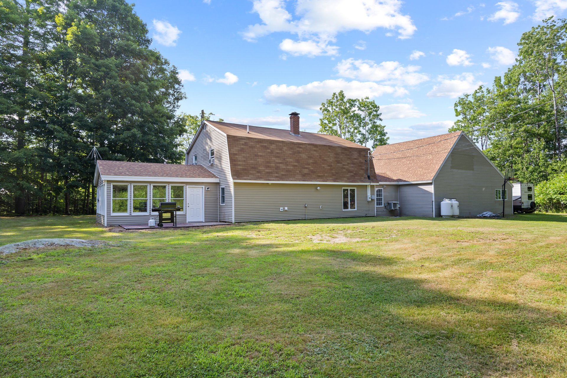 377 River Rd, Bowdoinham