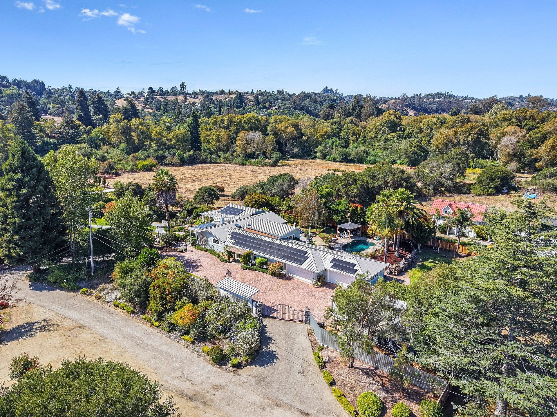 3999 Cherryvale Avenue | Soquel, California