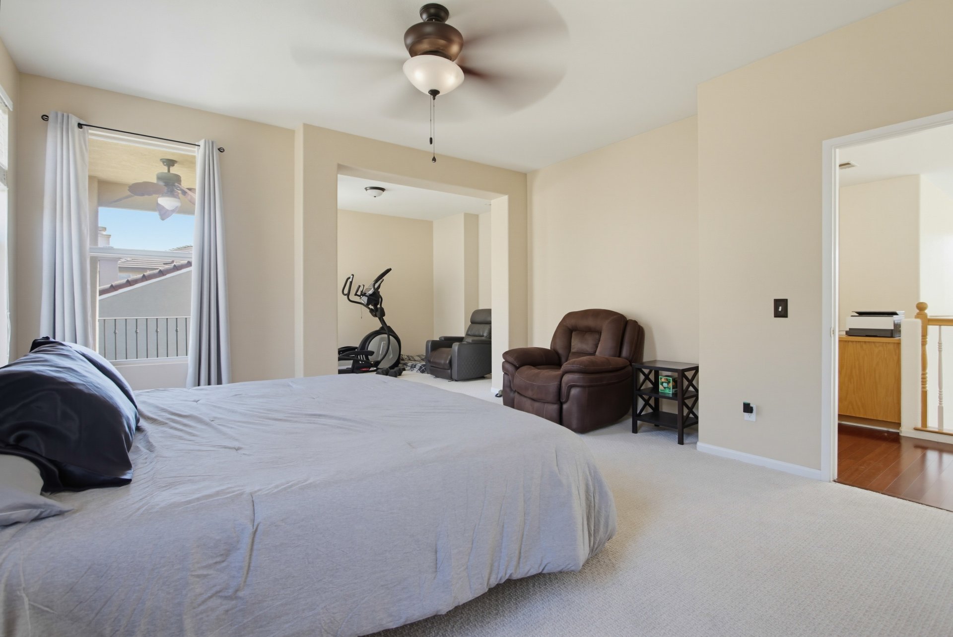 3350 Avocado Vista Ln