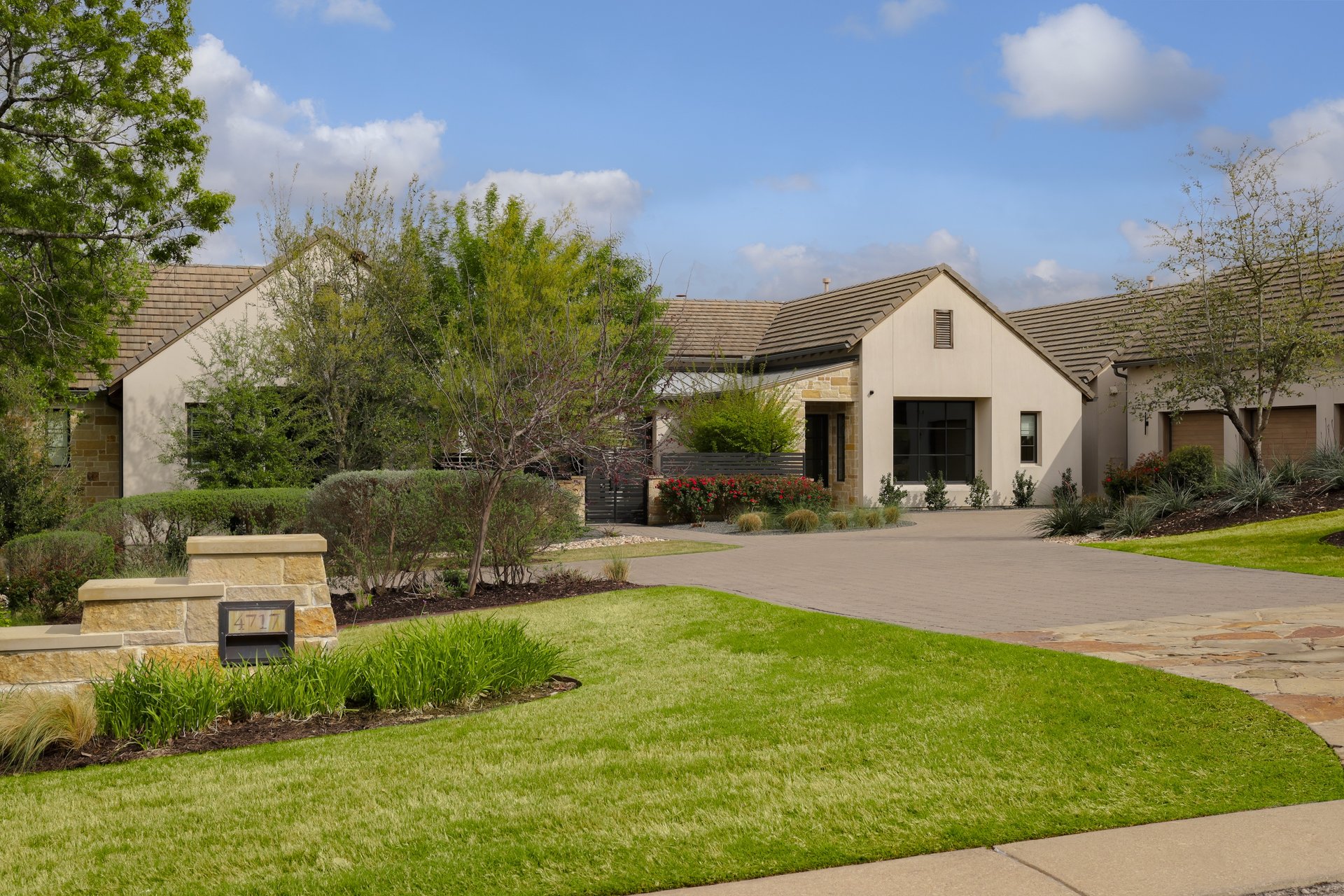 4717 Peralta Lane