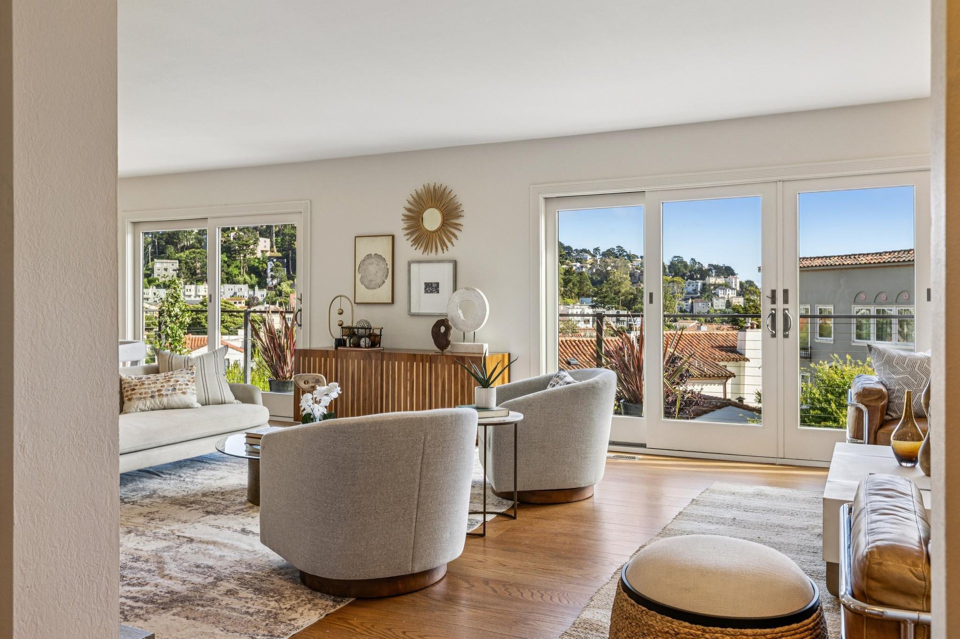 34 Dorantes Avenue