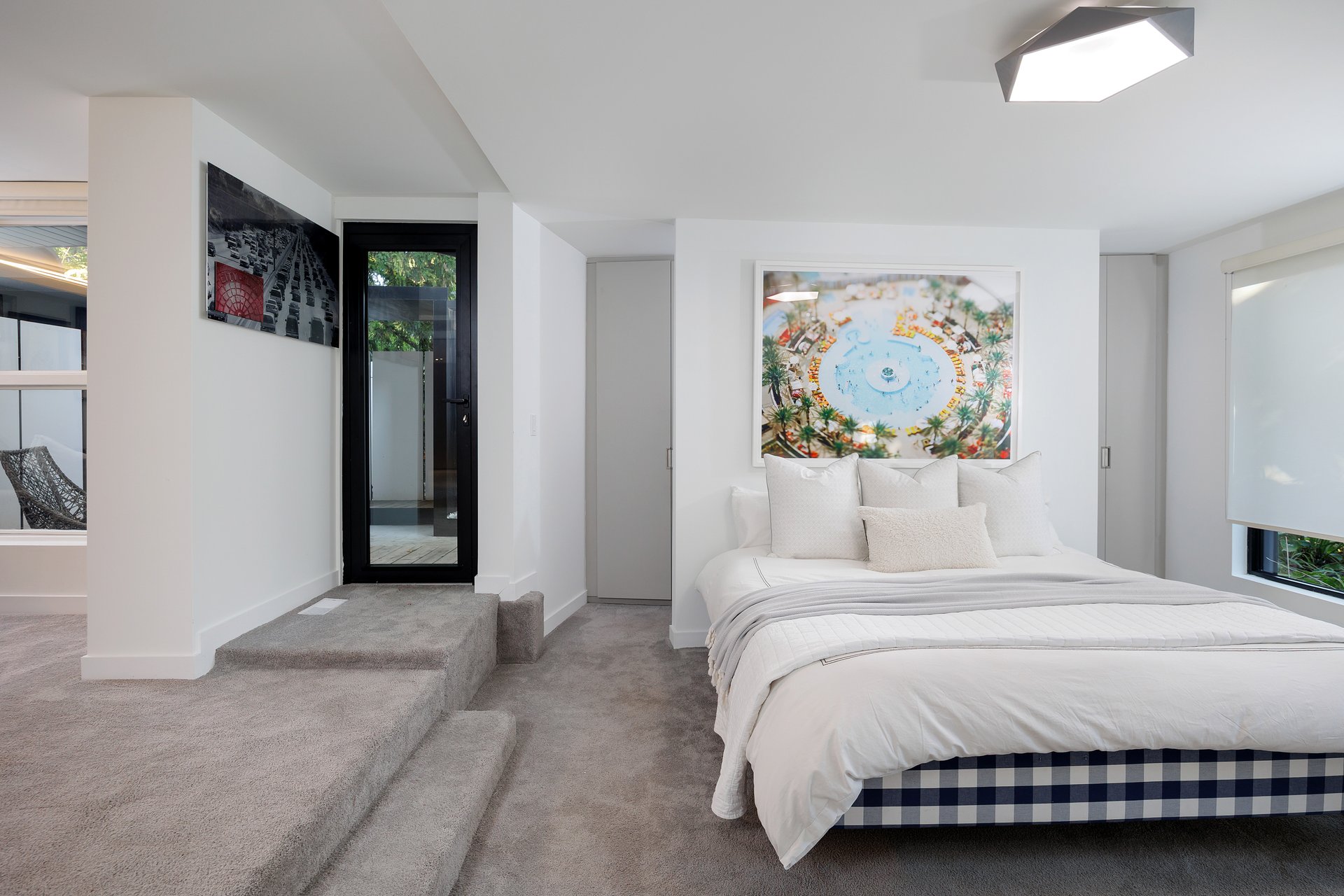 Kingsway Mid-Century Modern
