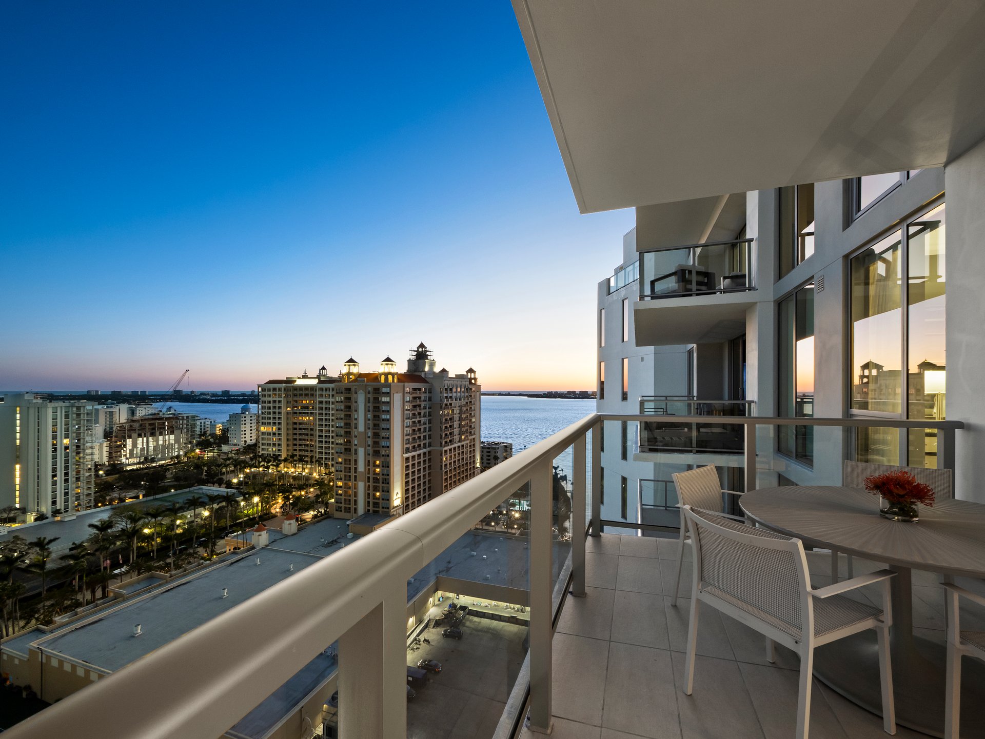 301 QUAY COMMONS #1708