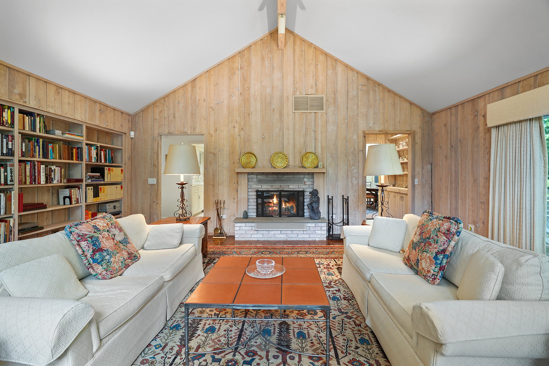 112 Narrows Road