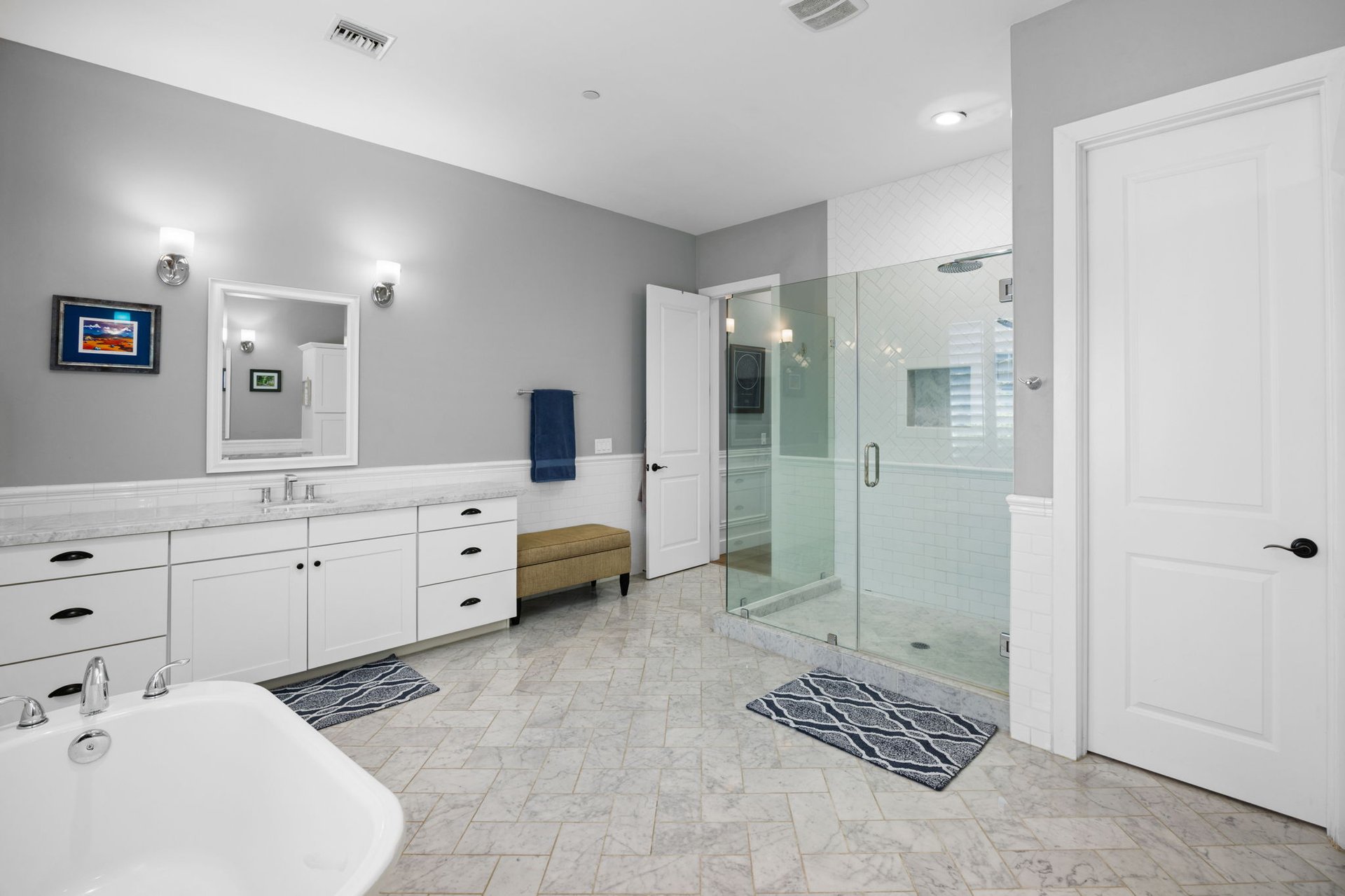 4008 N 65TH Place