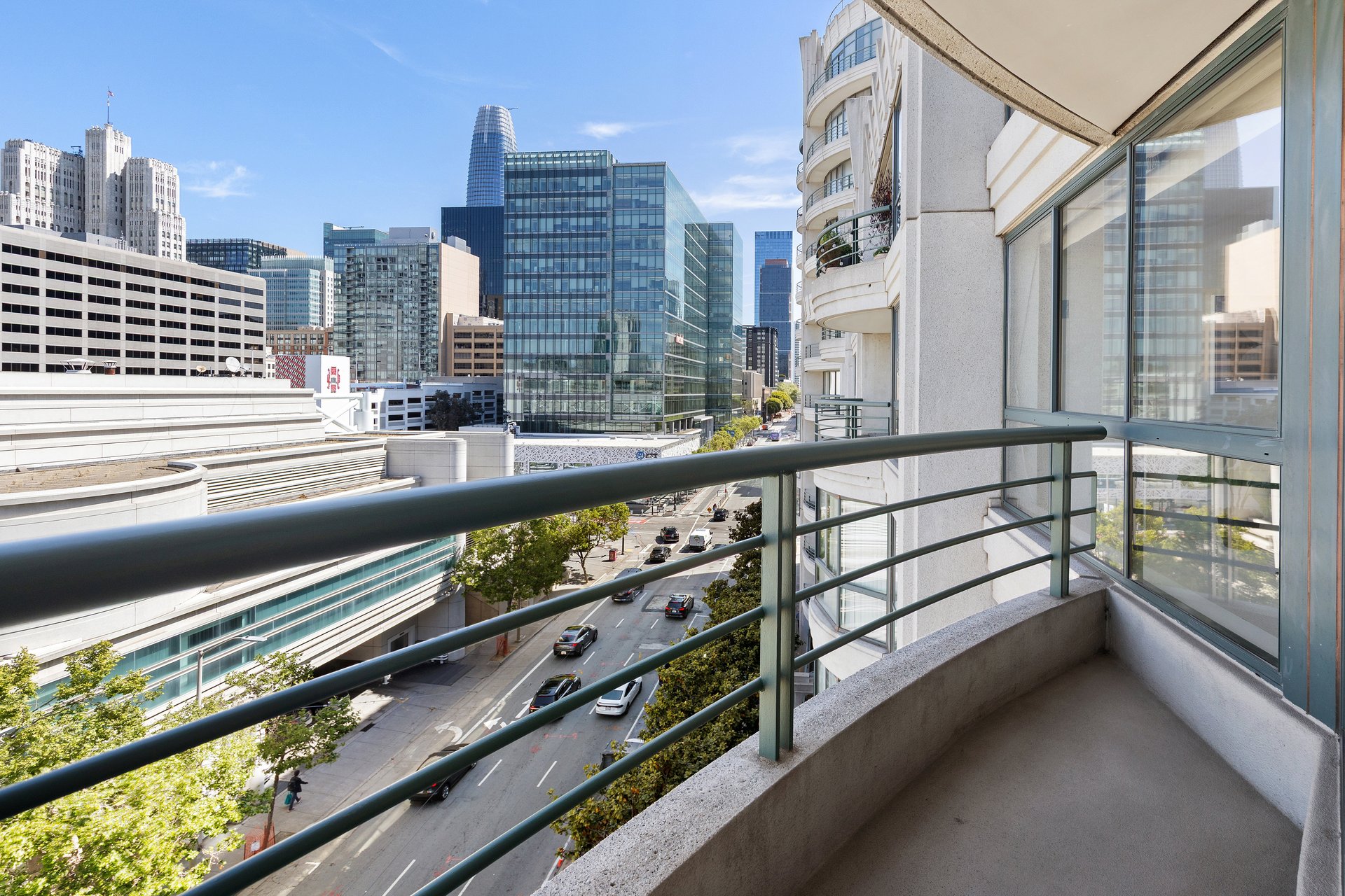 2 Bedroom Residence at Museum Parc
