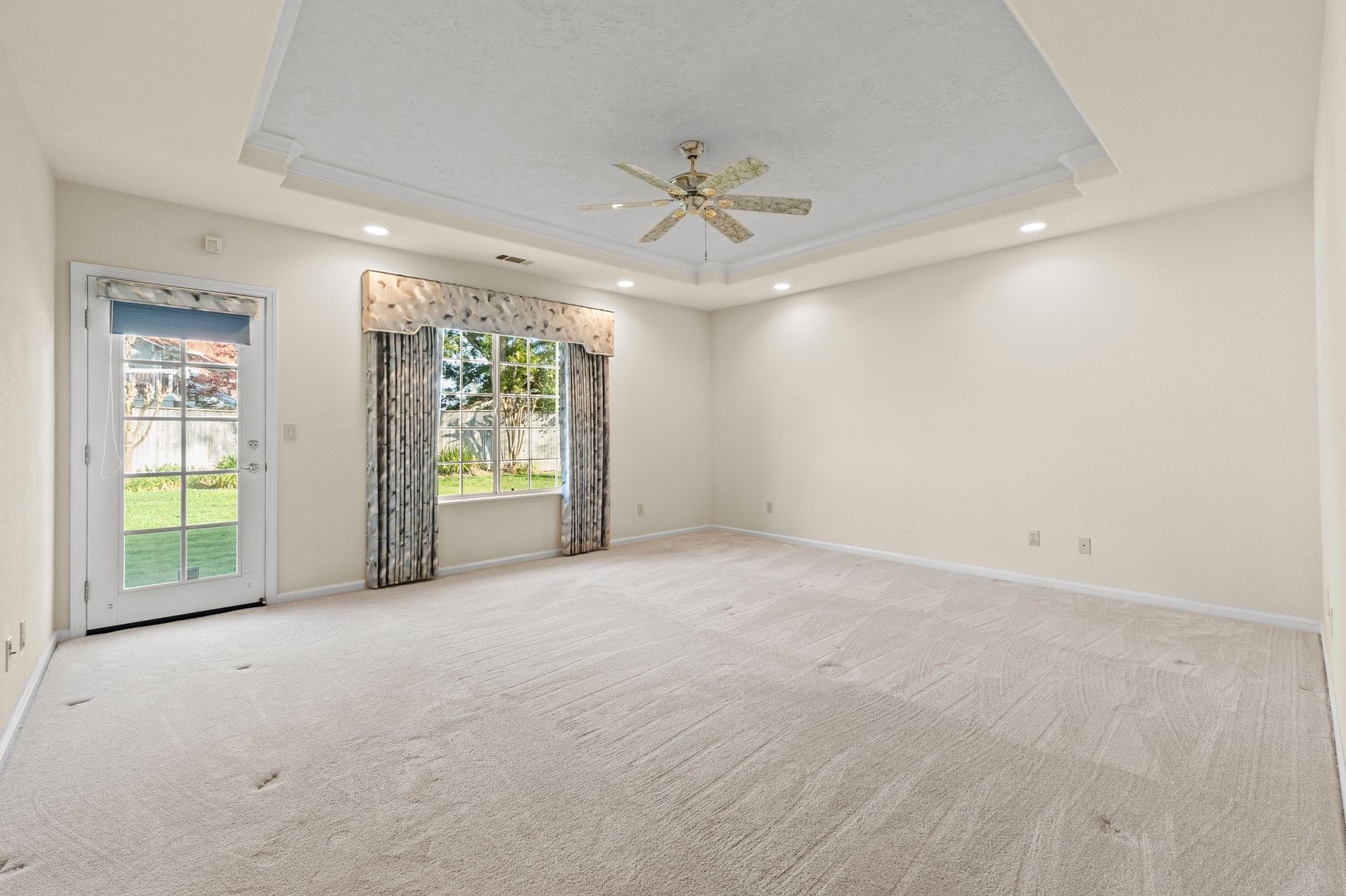 917 Corral Place