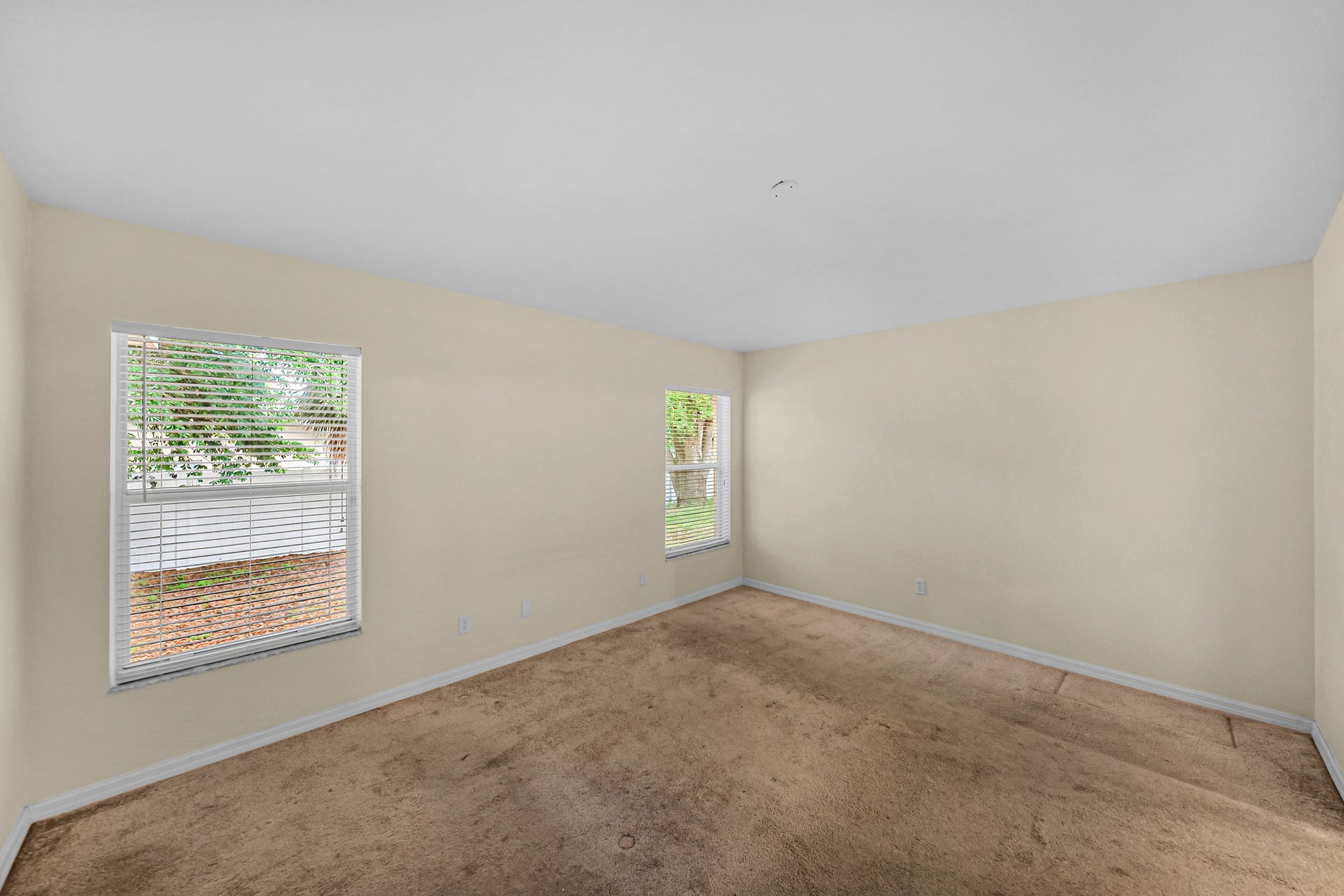 11578 HAMMOCKS GLADE DR
