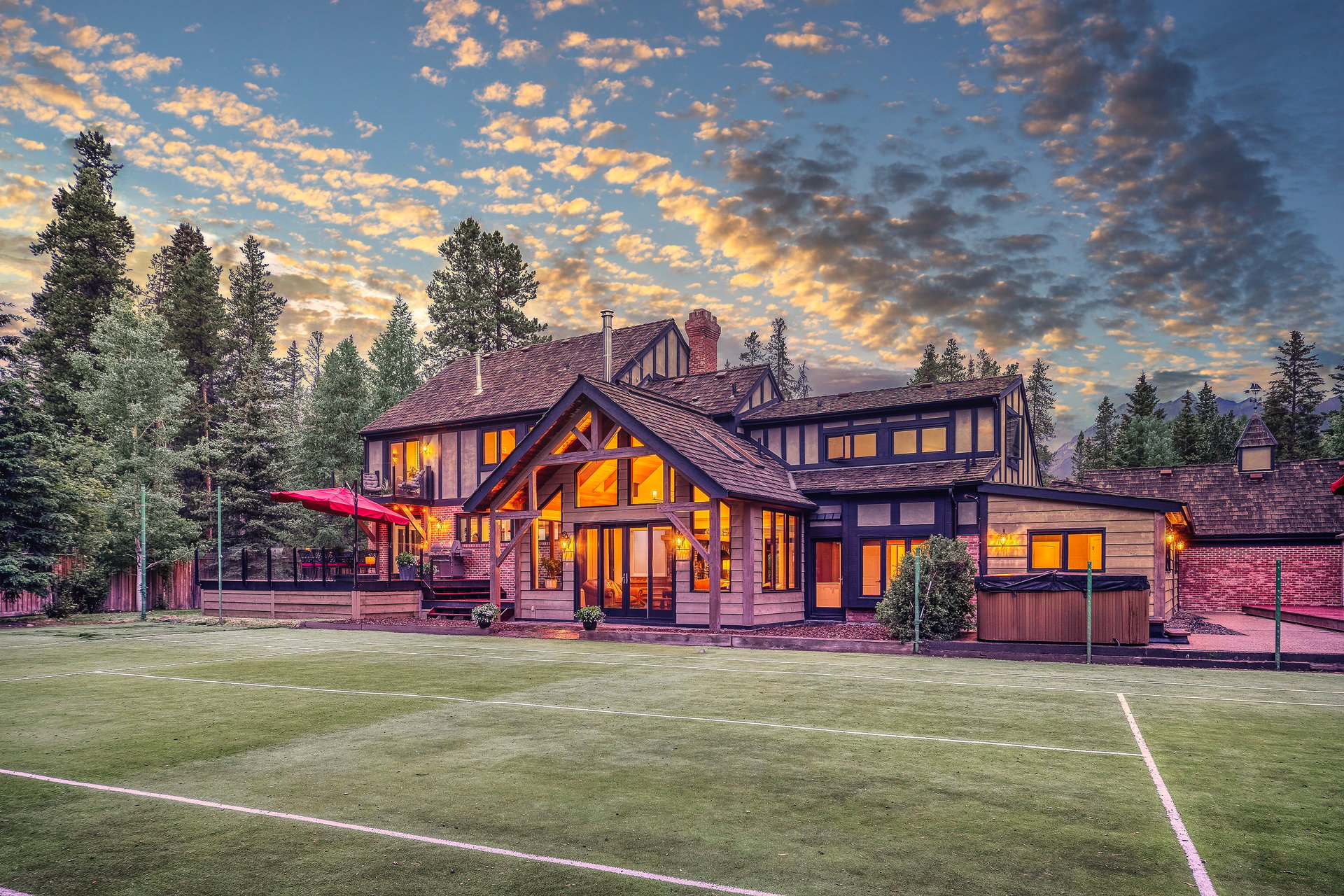 AUCTION BIDDING OPEN: Bidding ends December 17th | 5 Woodside Lane