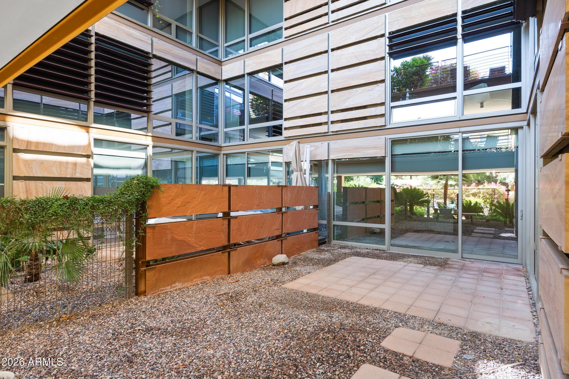 7161 E Rancho Vista Dr, #1004
